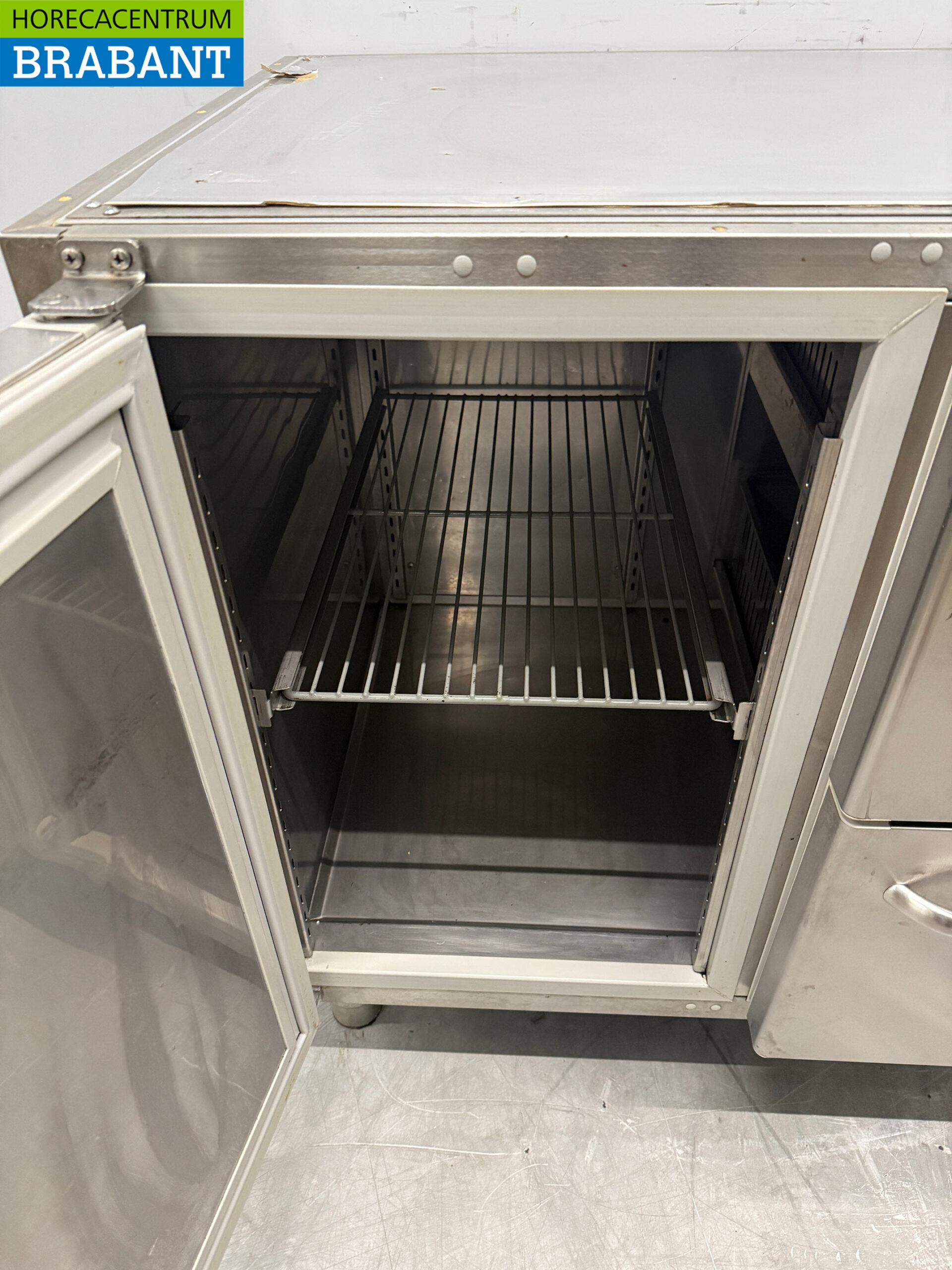 Stainless steel Gram Refrigerated Workbench 1 Door and 4 Drawers 172 cm 230V Catering - Image 4