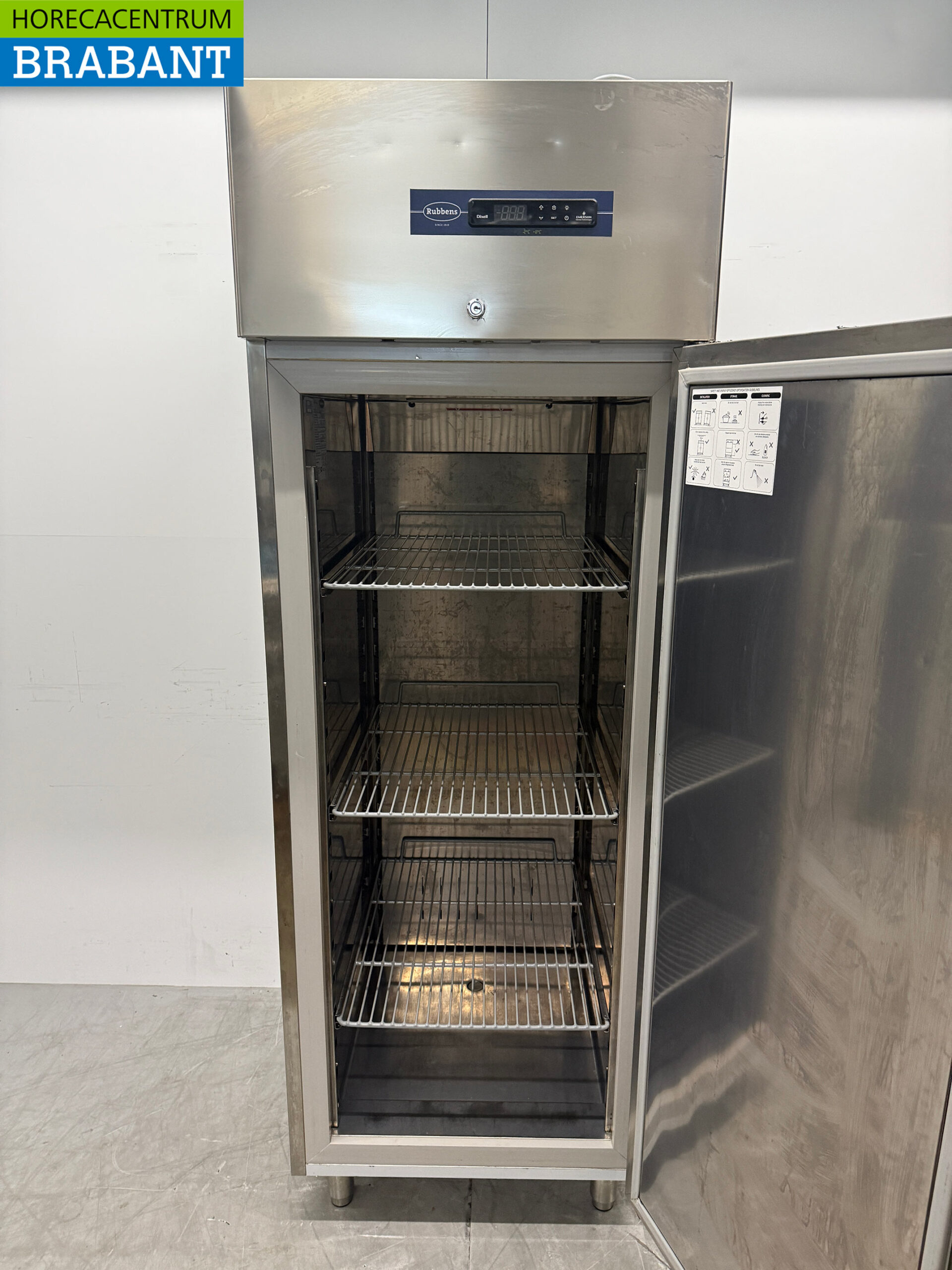 Stainless steel Rubbens Refrigeration 550 liters 230V Catering - Image 4
