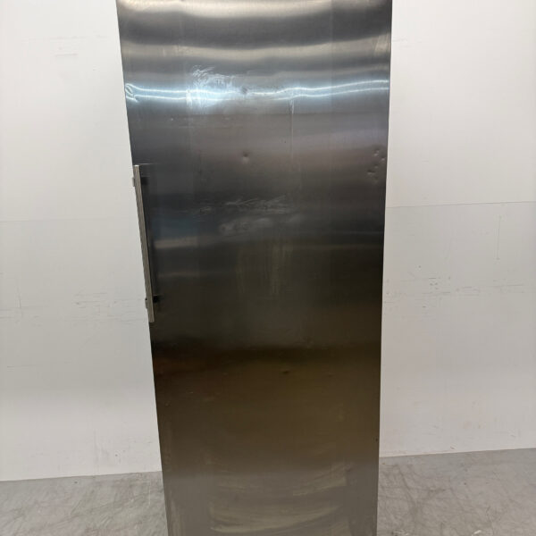 Stainless steel Liebherr Refrigerator 547 liters 230V Horeca