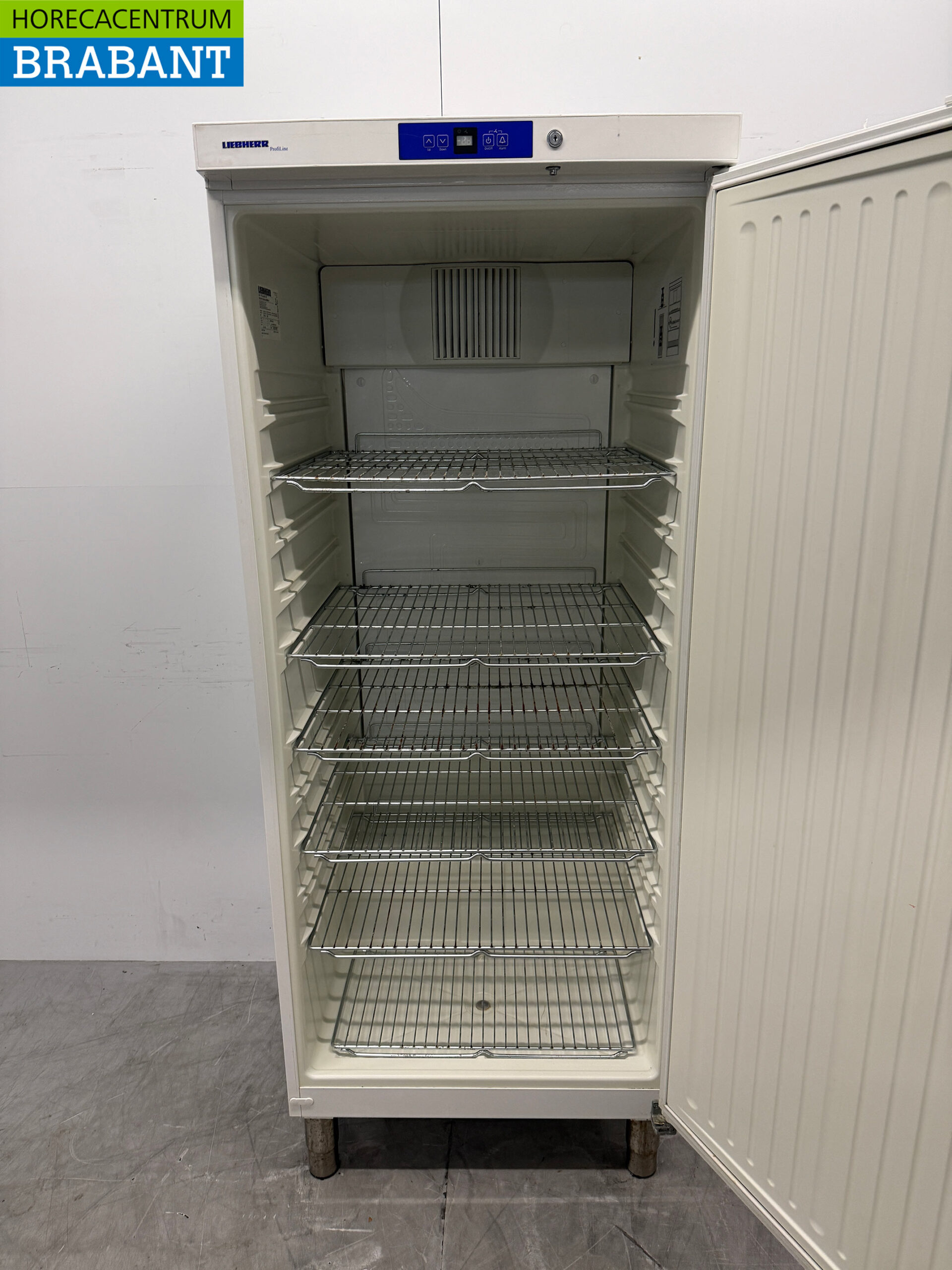 Liebherr Refrigeration 583 liters 230V Horeca - Image 4