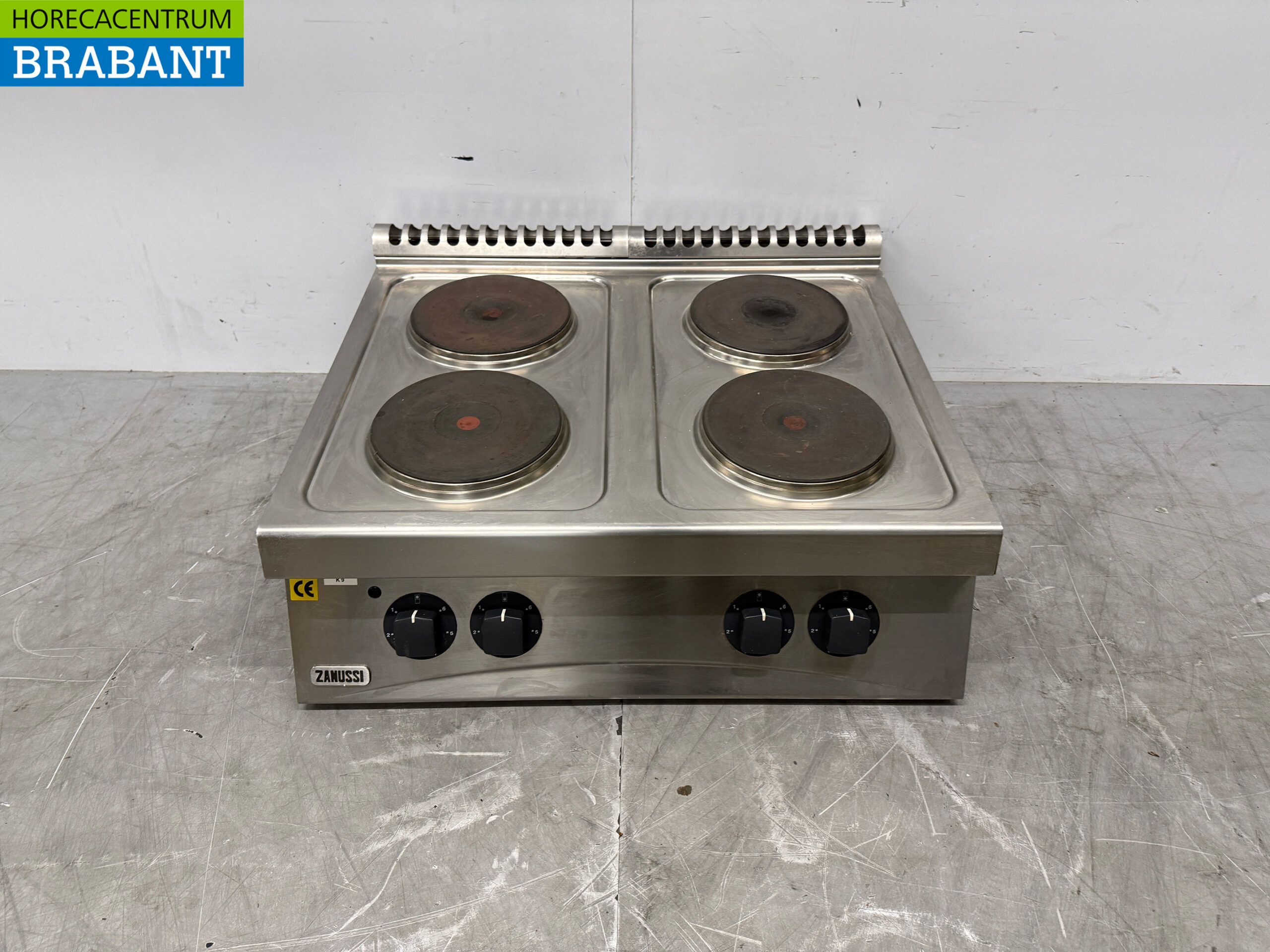 Stainless steel Zanussi 4 Burner Electric Stove 80 cm 400V Catering
