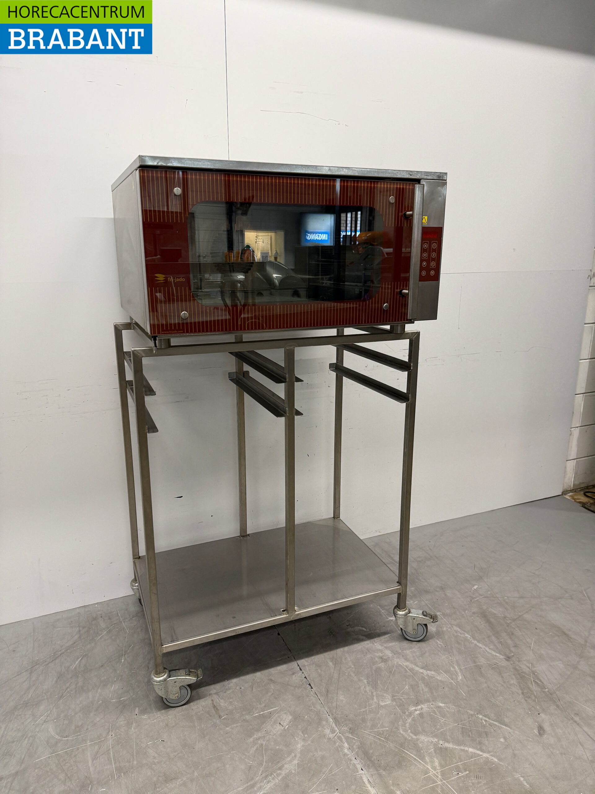 Stainless steel Fri-Jado Hot Air Oven 3 x 60/40 cm 230V Horeca - Image 3