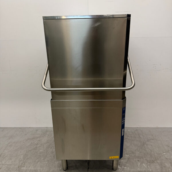 Stainless steel Zanussi Sliding dishwasher 400V Catering