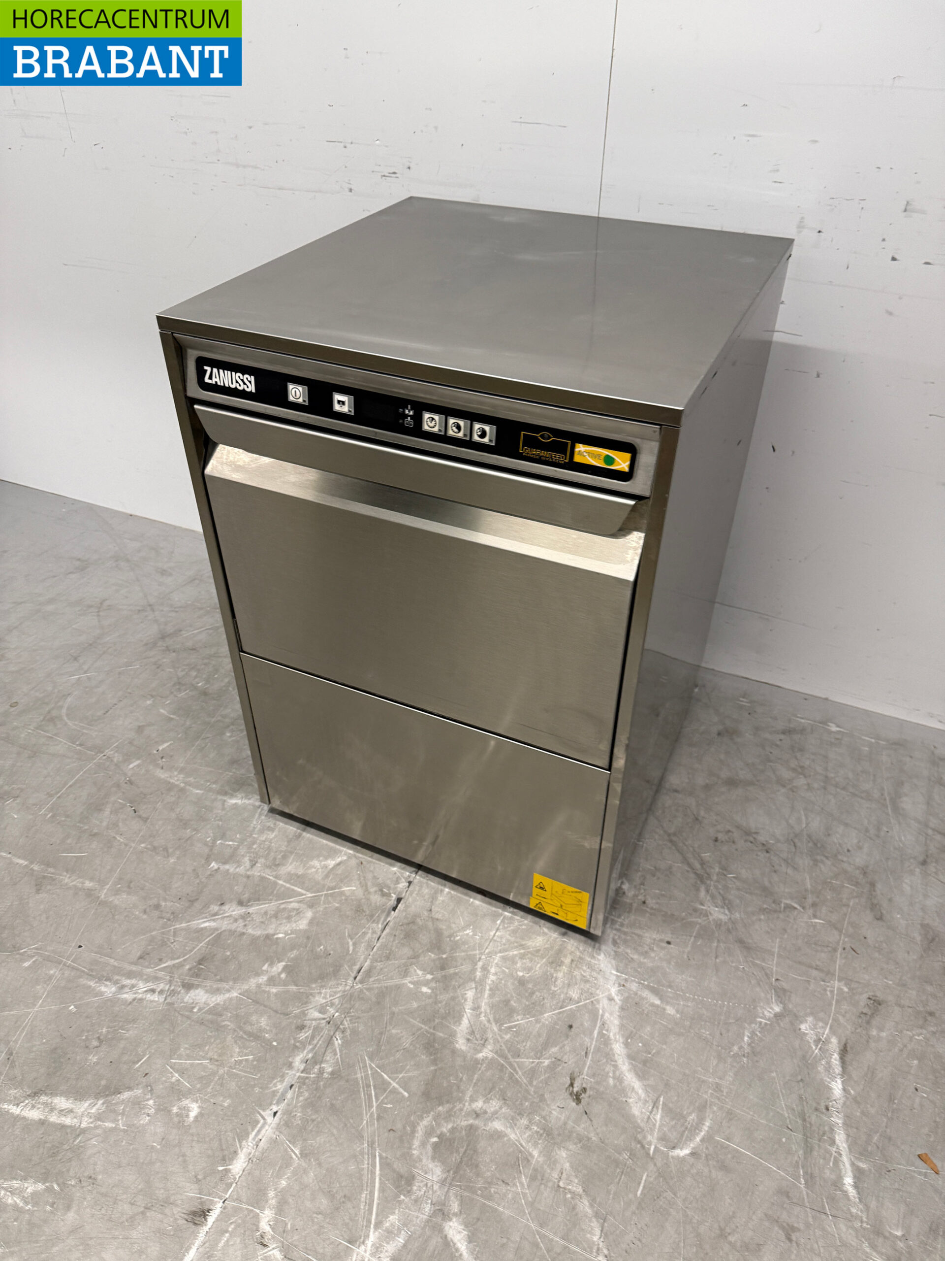 Stainless steel Zanussi Dishwasher 400V Catering - Image 2
