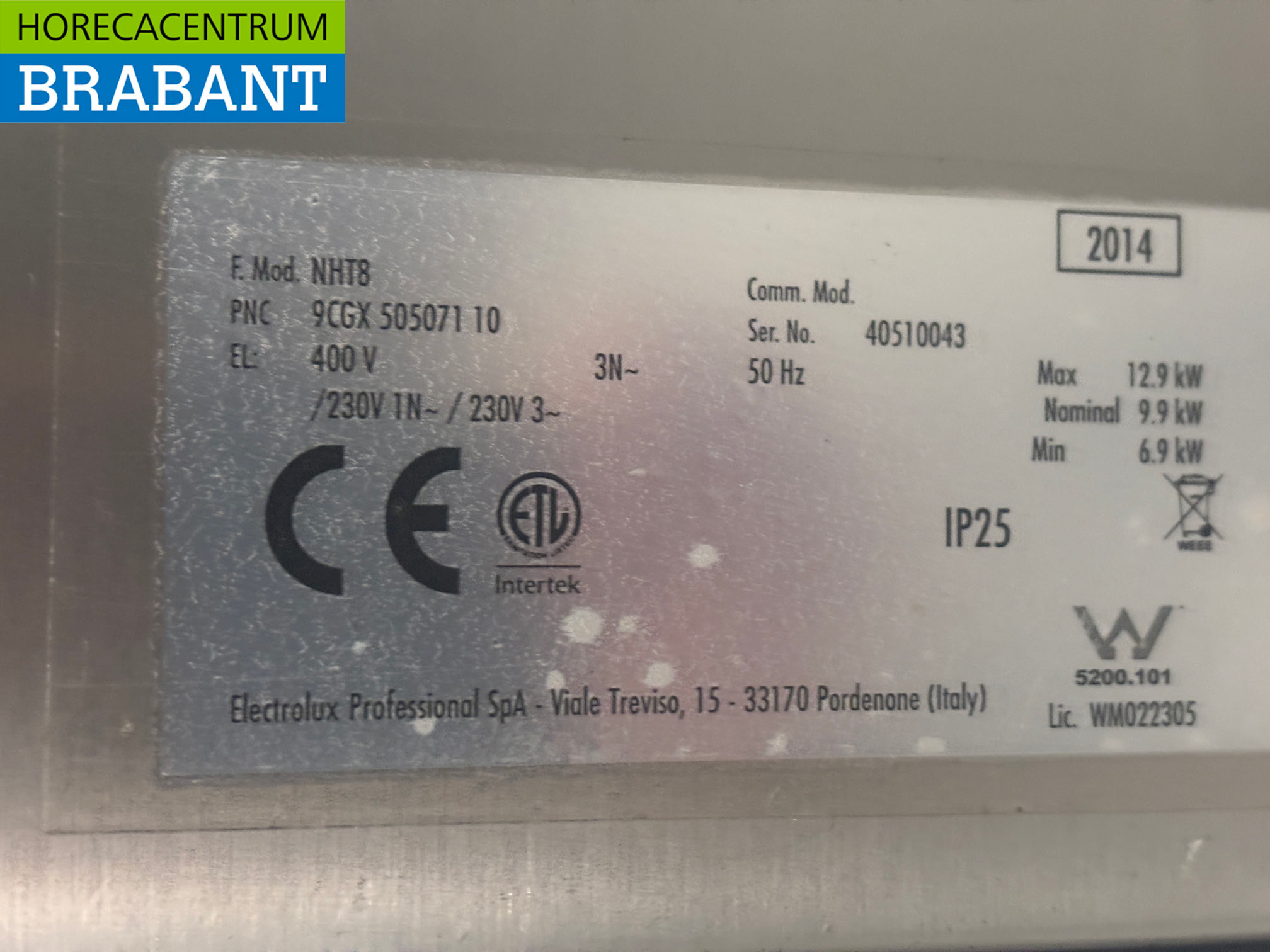 Stainless steel Zanussi NHT8 Sliding dishwasher 400V Catering - Image 6