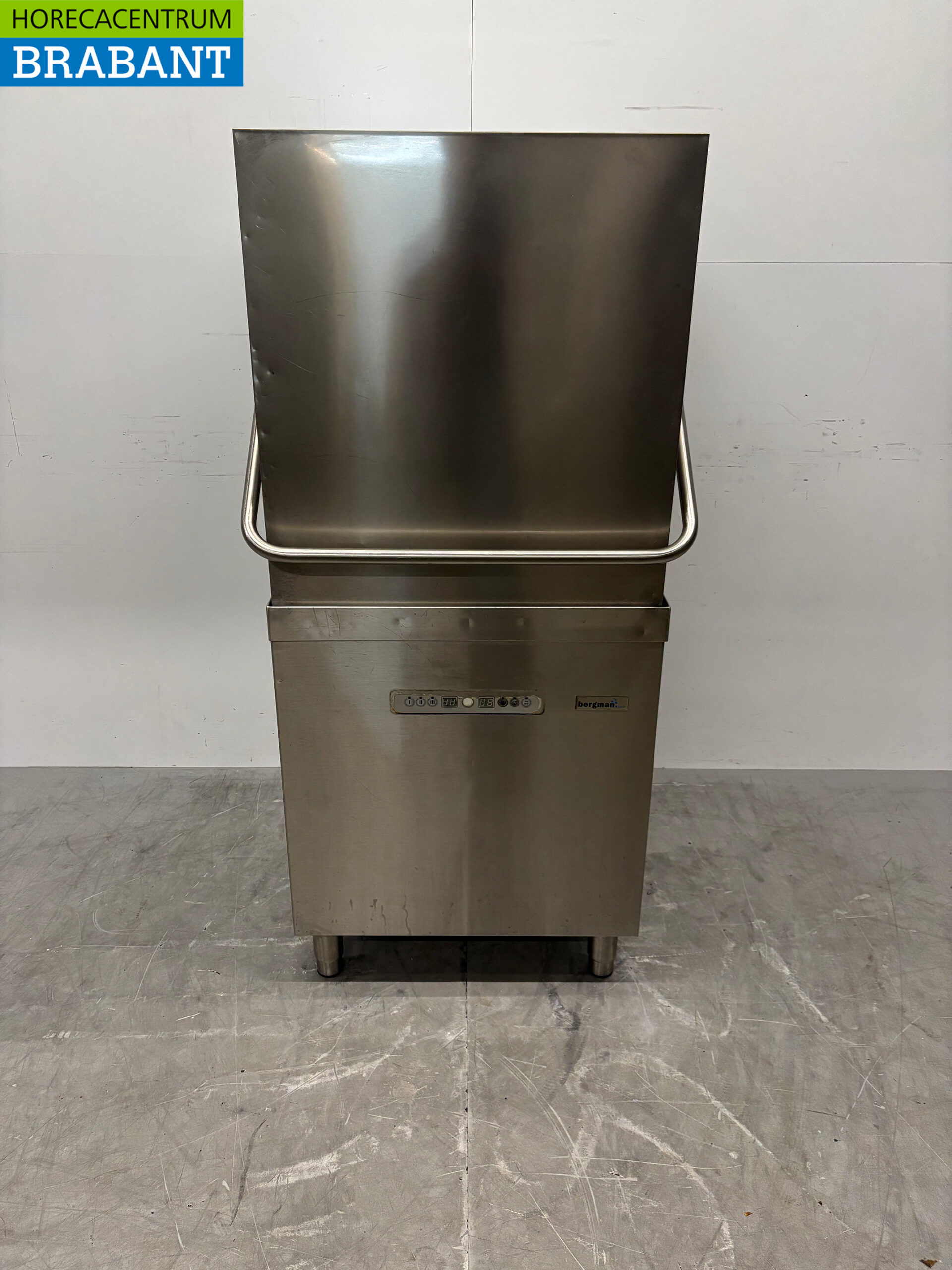 Stainless steel Walo Pass-through dishwasher with drain pump 400V Horeca