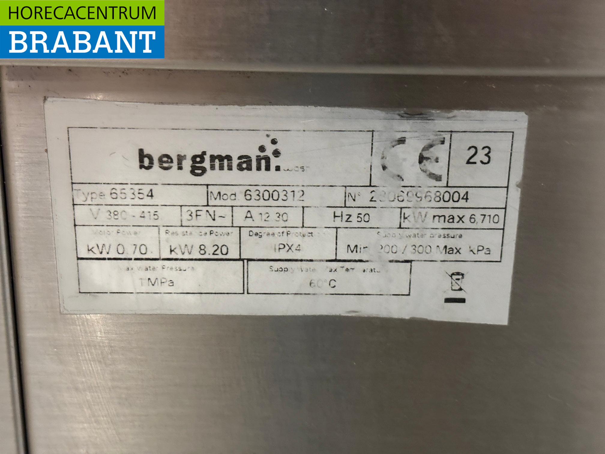 Stainless steel Walo Pass-through dishwasher with drain pump 400V Horeca - Image 6