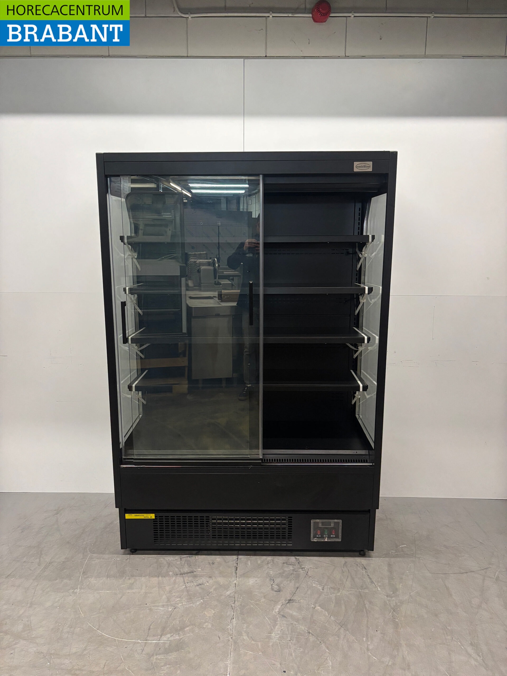 Combisteel Wall Cooler 2 Sliding Doors 132 cm 230V Catering - Image 4
