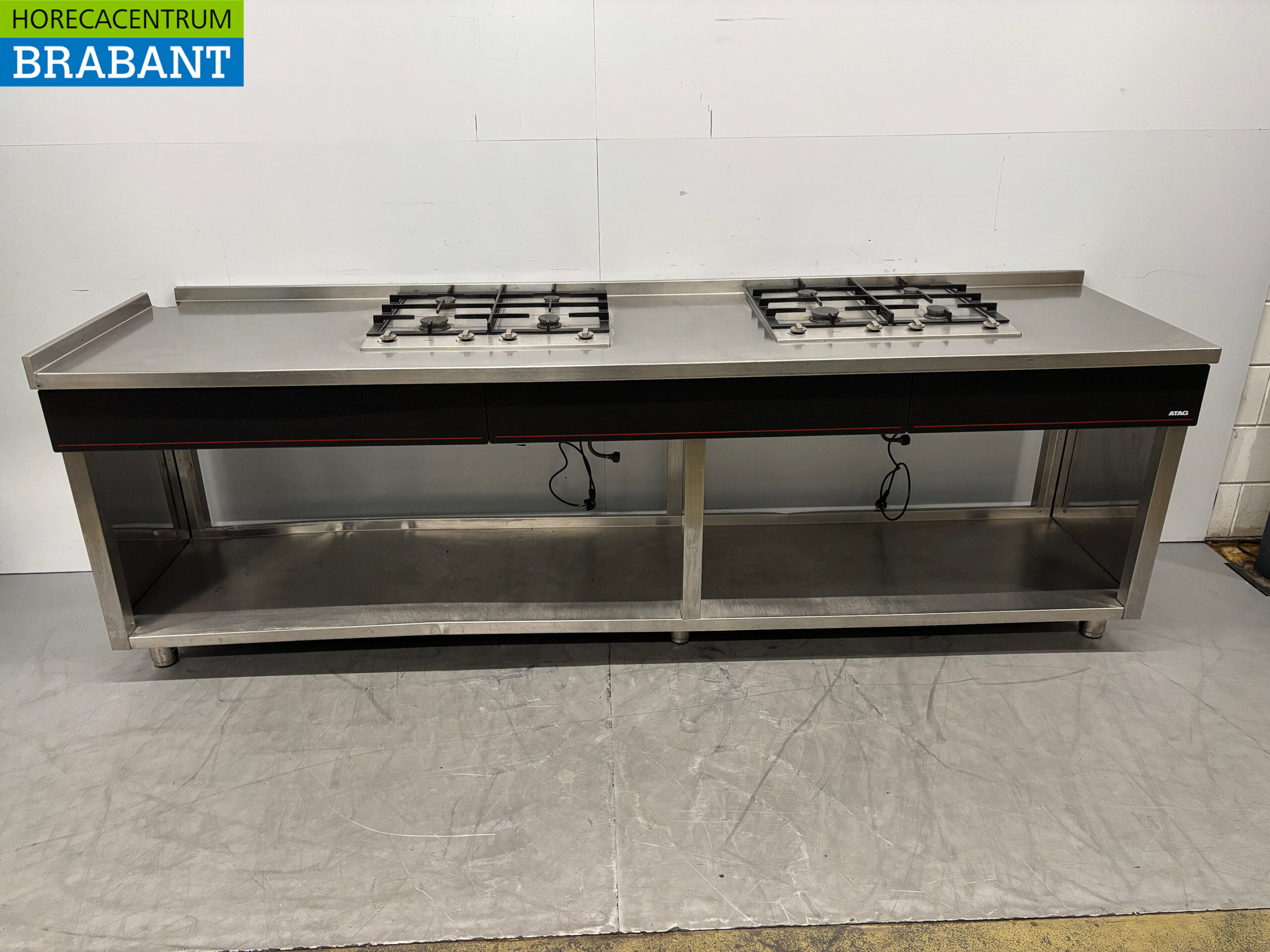 Stainless steel Atag Worktable with 2 x 4 burner Stove 269 cm GAS Catering