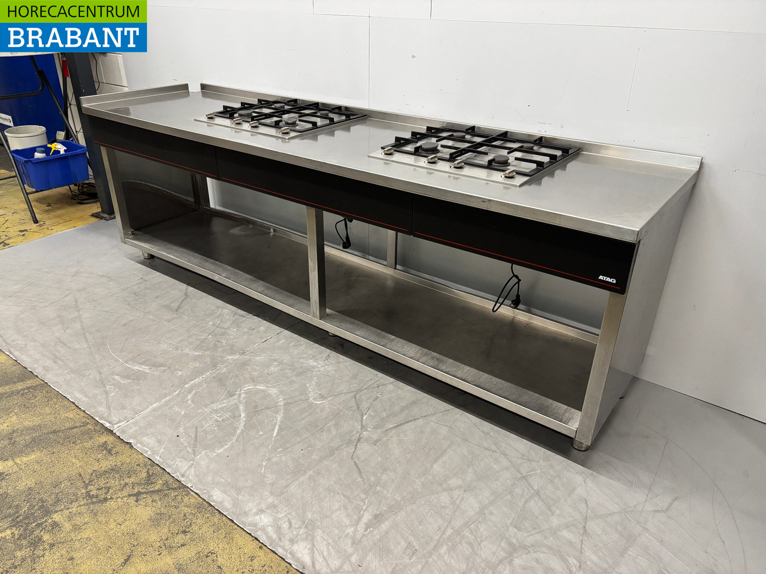 Stainless steel Atag Worktable with 2 x 4 burner Stove 269 cm GAS Catering - Image 2