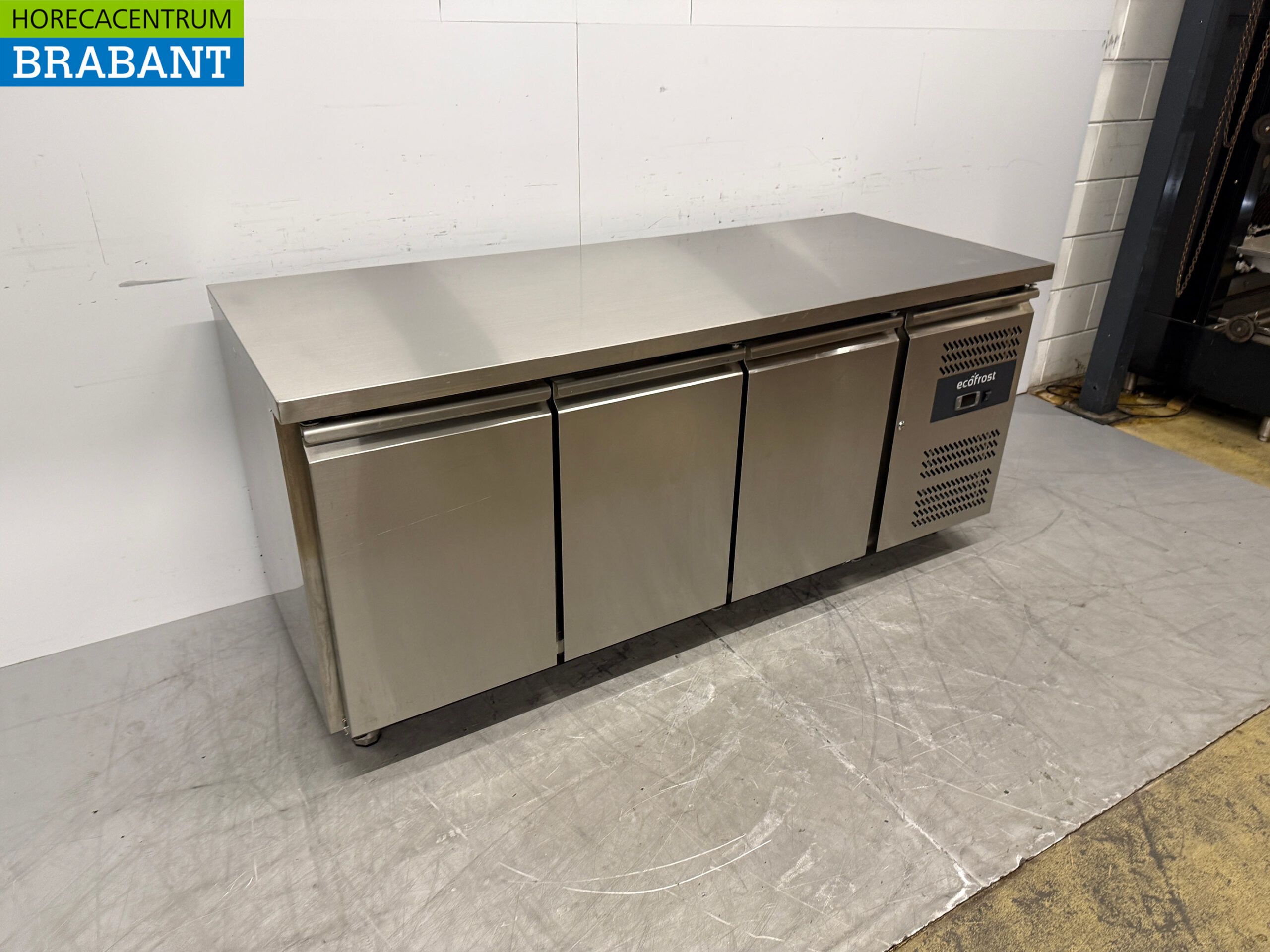 Stainless steel Ecofrost Refrigerated Workbench 3 Doors 179.5 cm 230V Catering - Image 3