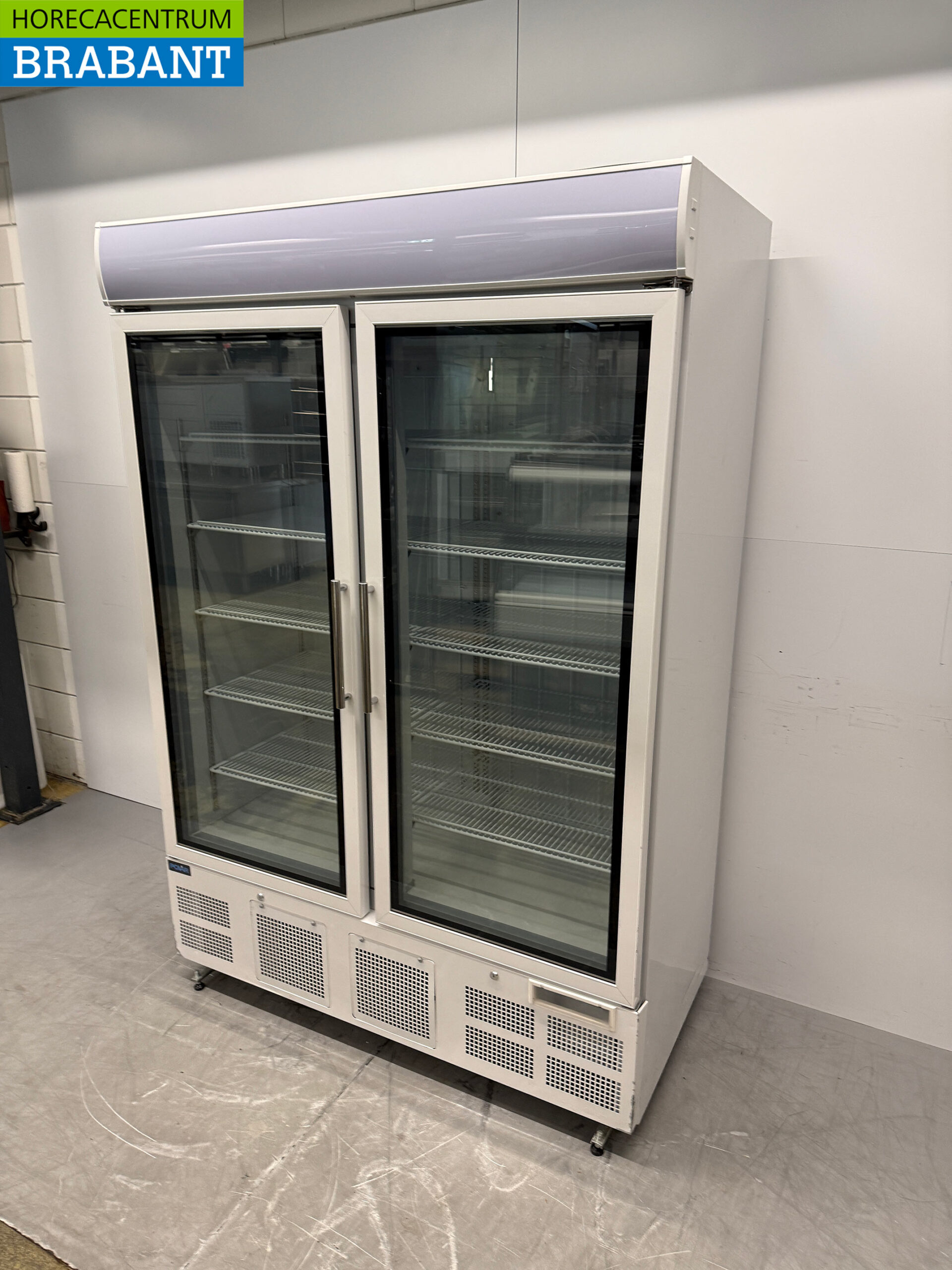 Polar Glass door freezer cabinet Freezer cabinet with glass doors 920 liters 230V Horeca - Image 2