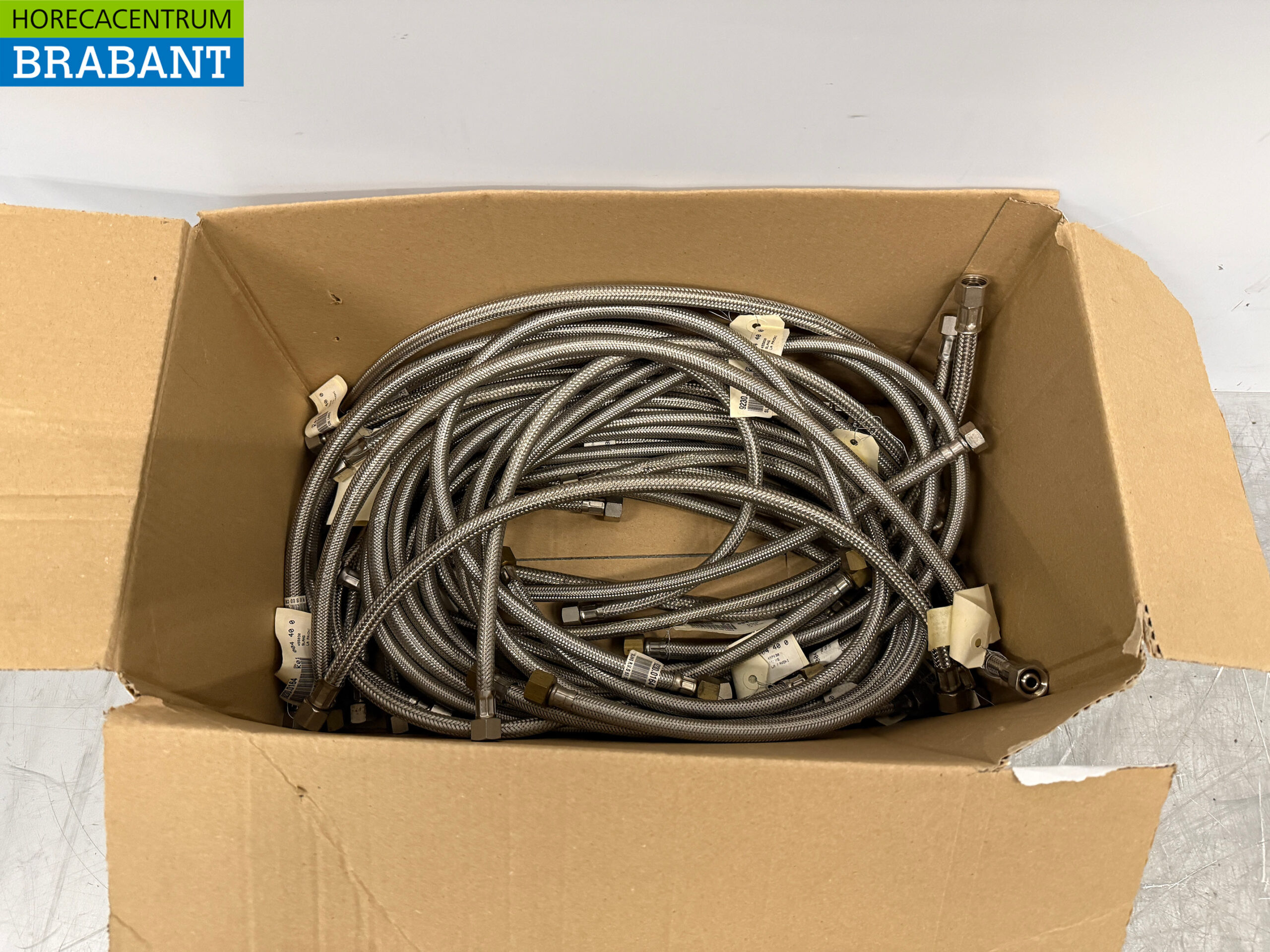 Miscellaneous Stainless Steel Flexible Water Hose 35 pieces Catering