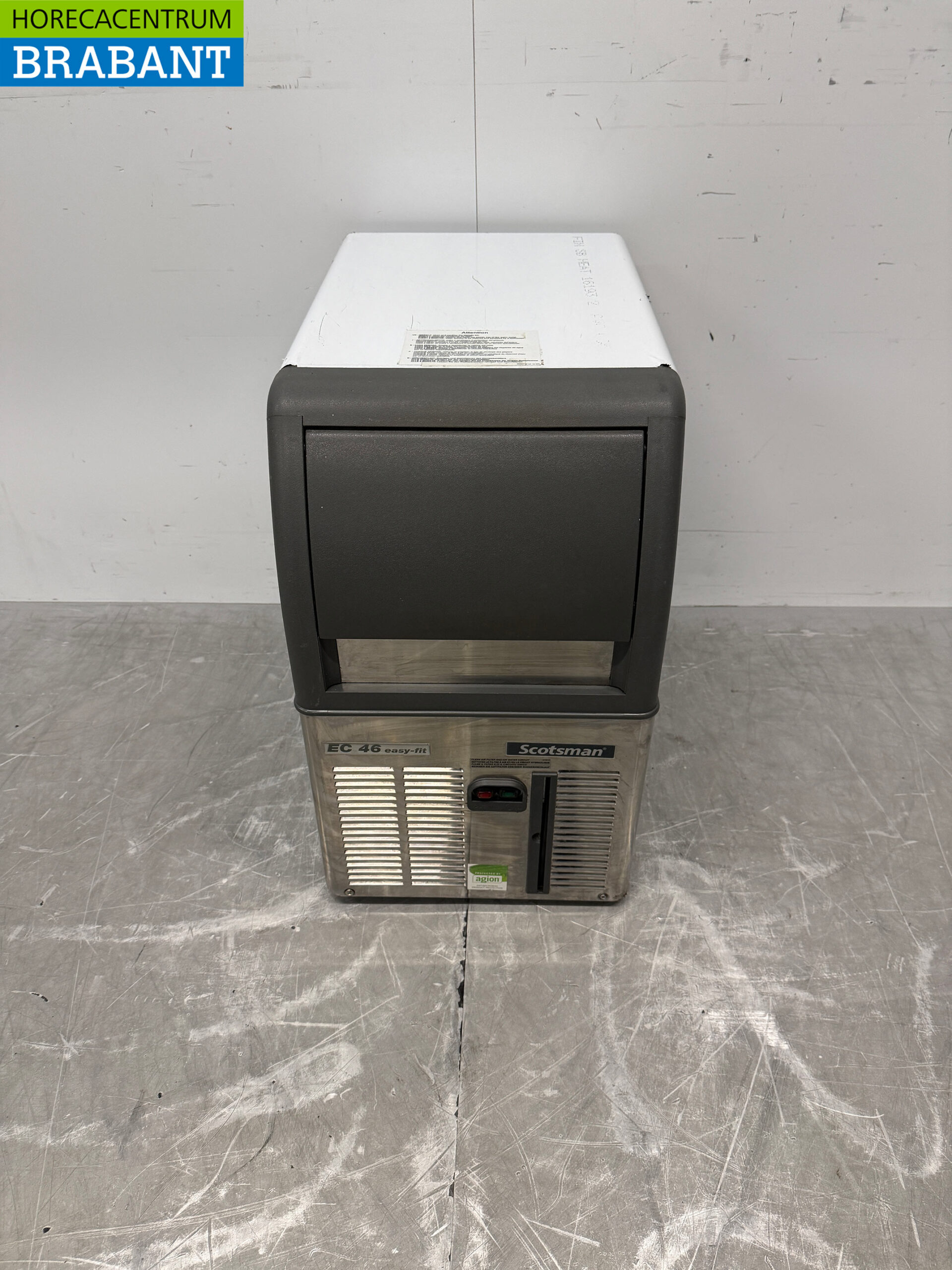 Stainless steel Scotsman Ice cube machine 24.5 kilos per day 230V Catering