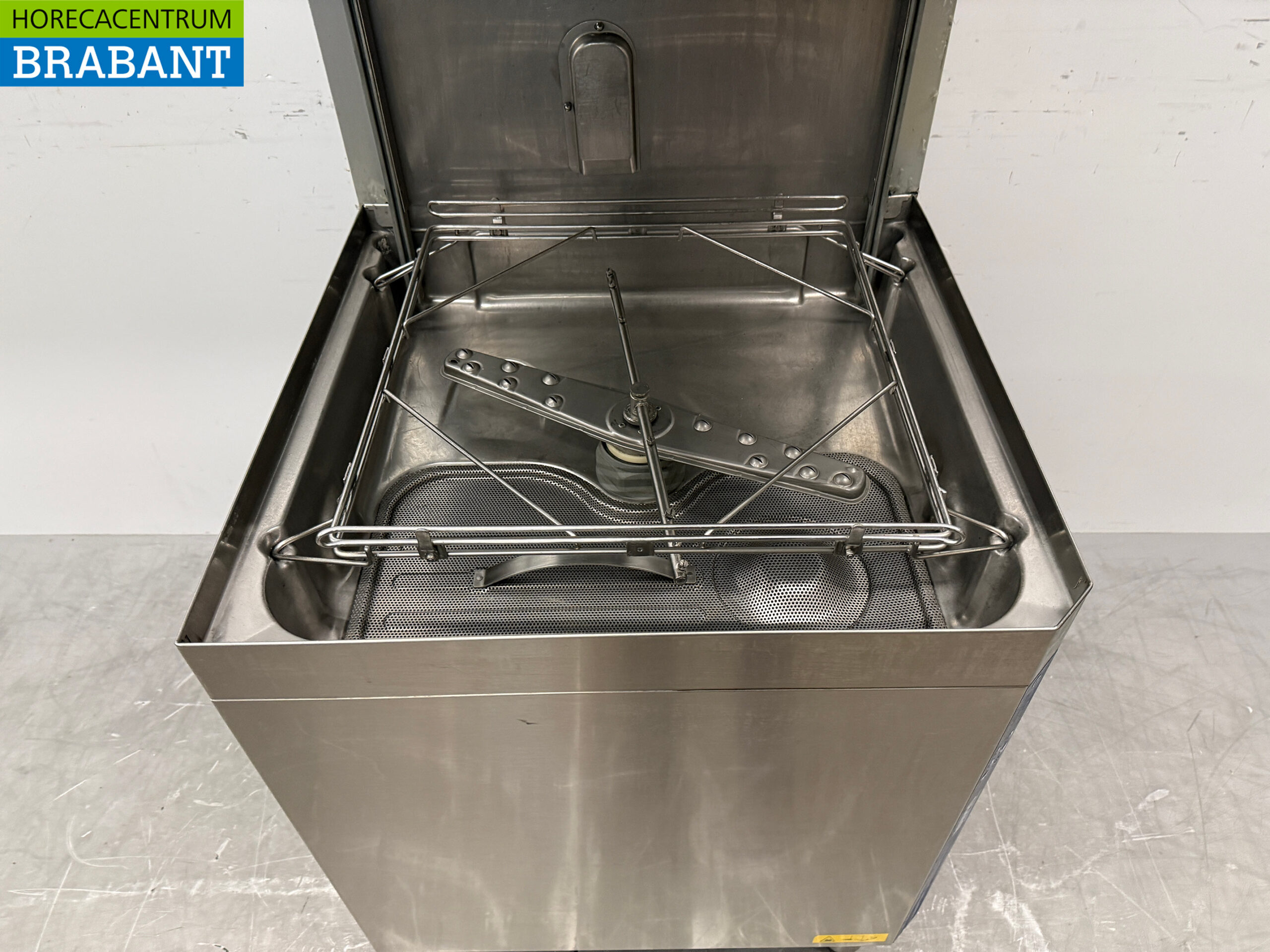 Stainless steel Zanussi HHT8 Sliding dishwasher 400V Catering - Image 4