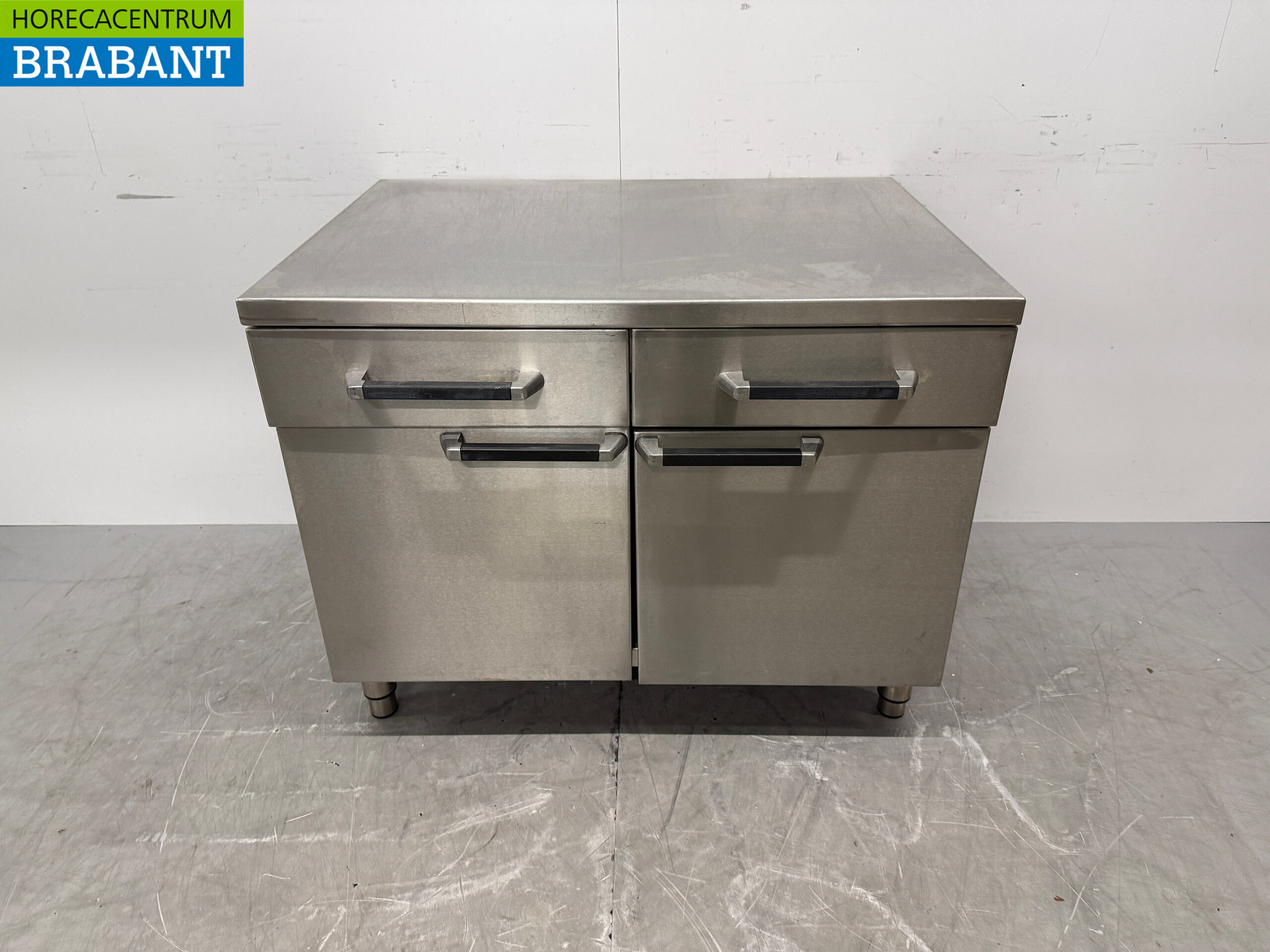 Stainless steel Work Cabinet 2 swing doors and 2 drawers 105 cm Catering
