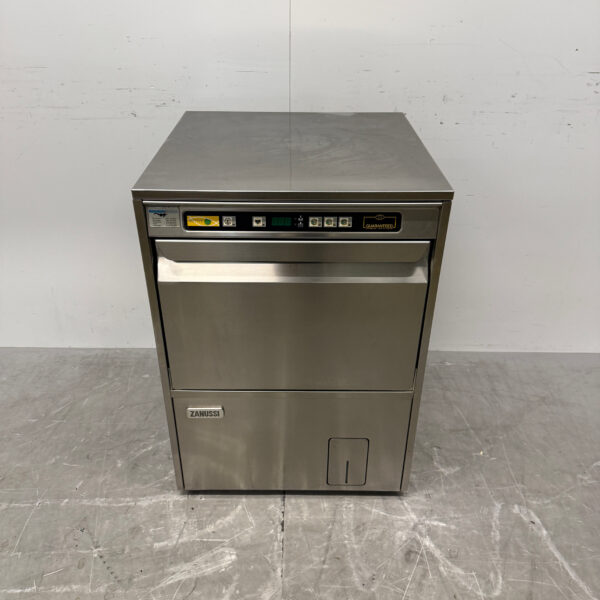 Stainless steel Zanussi LS6EA Dishwasher 400V Catering