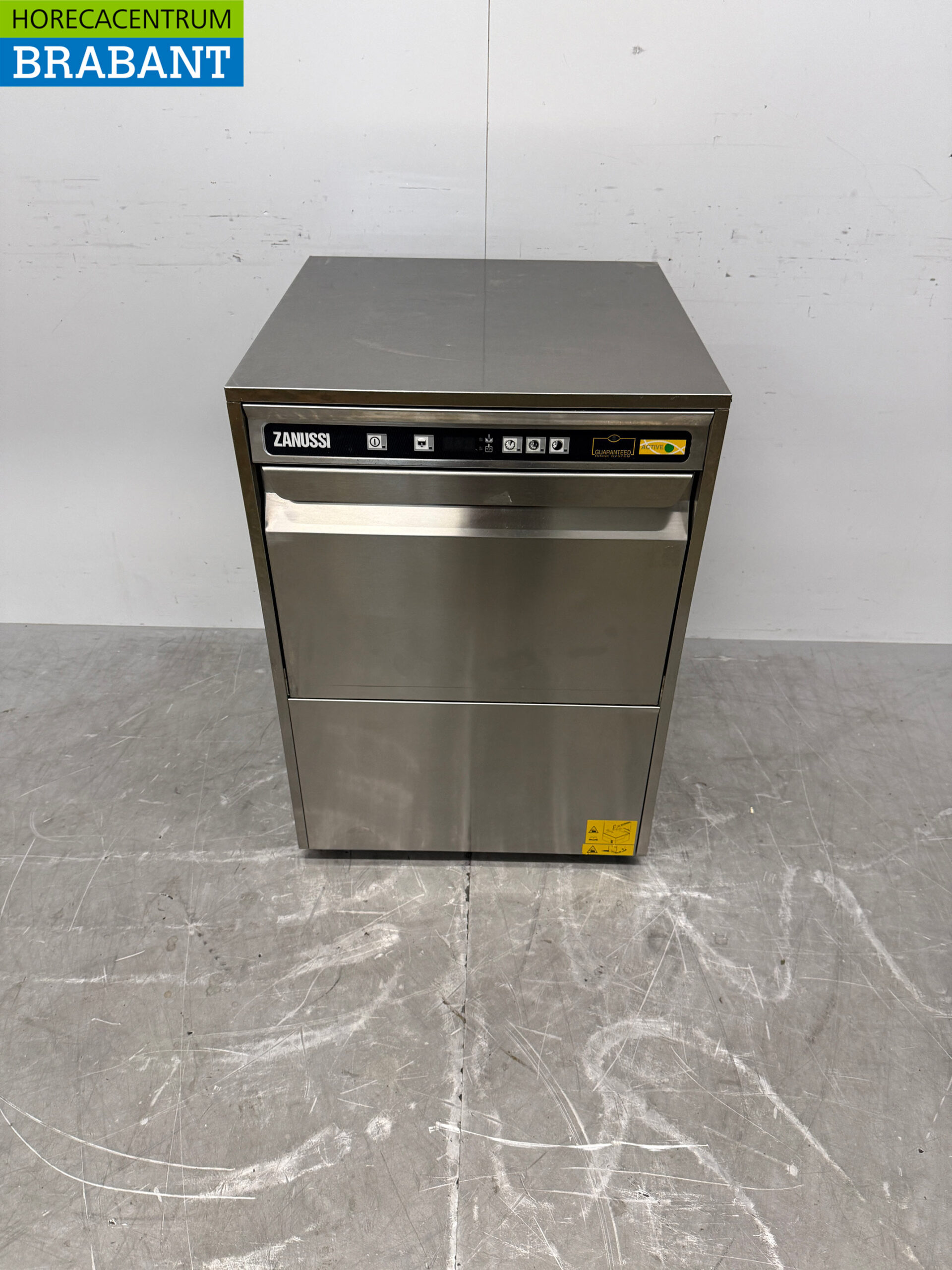 Stainless steel Zanussi Zucai Dishwasher 400V Catering