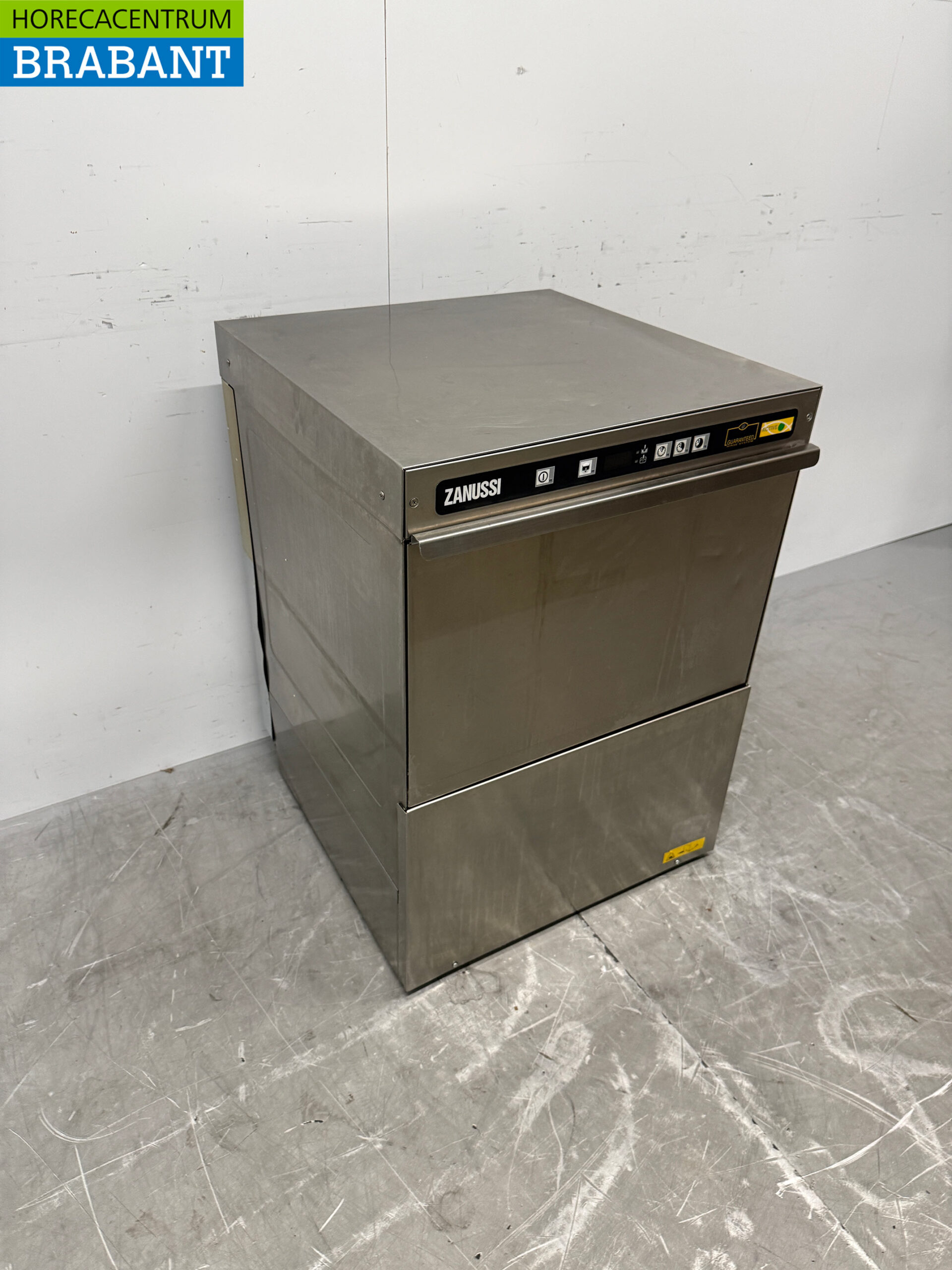 Stainless steel Zanussi Zuca3 Dishwasher 400V Catering - Image 3