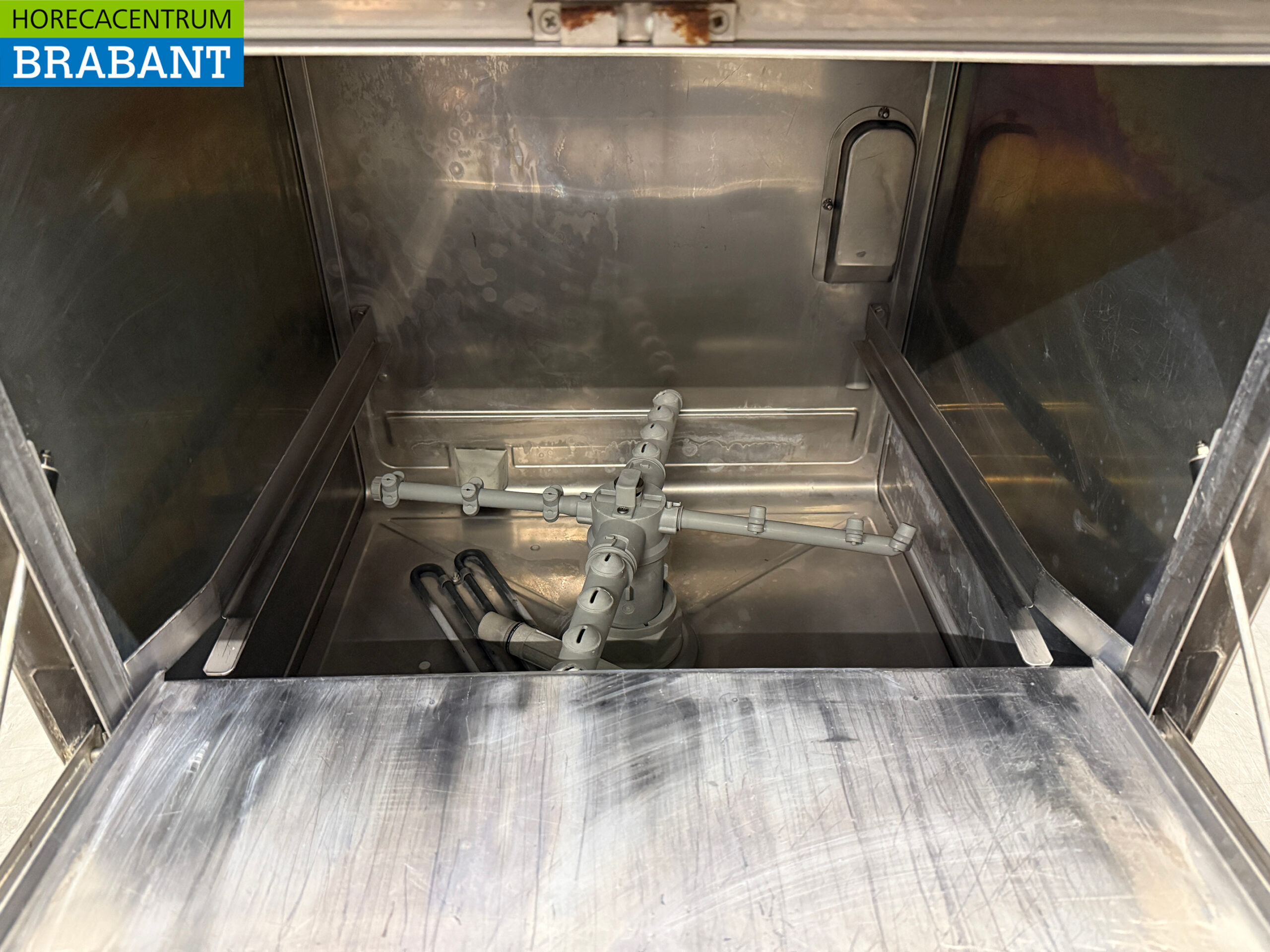 Stainless steel Zanussi Zuca3 Dishwasher 400V Catering - Image 4