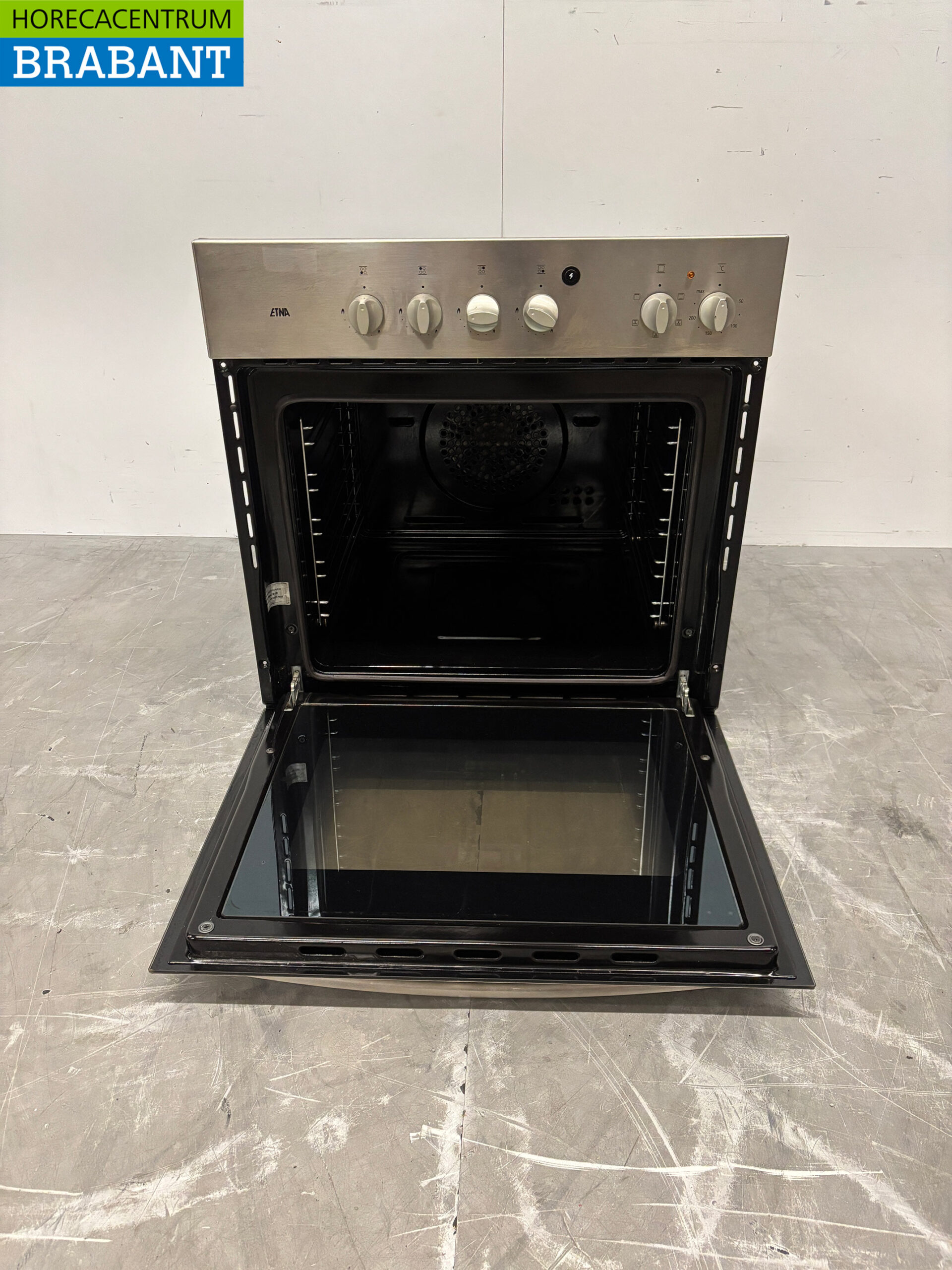 Stainless steel Etna Built-in Hot Air Oven 5 x 44.5/39 cm 230V Horeca - Image 4