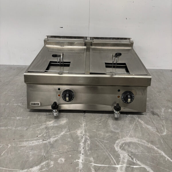 Stainless steel Zanussi Double Fryer 2 x 12 liters 2 x 400V Horeca