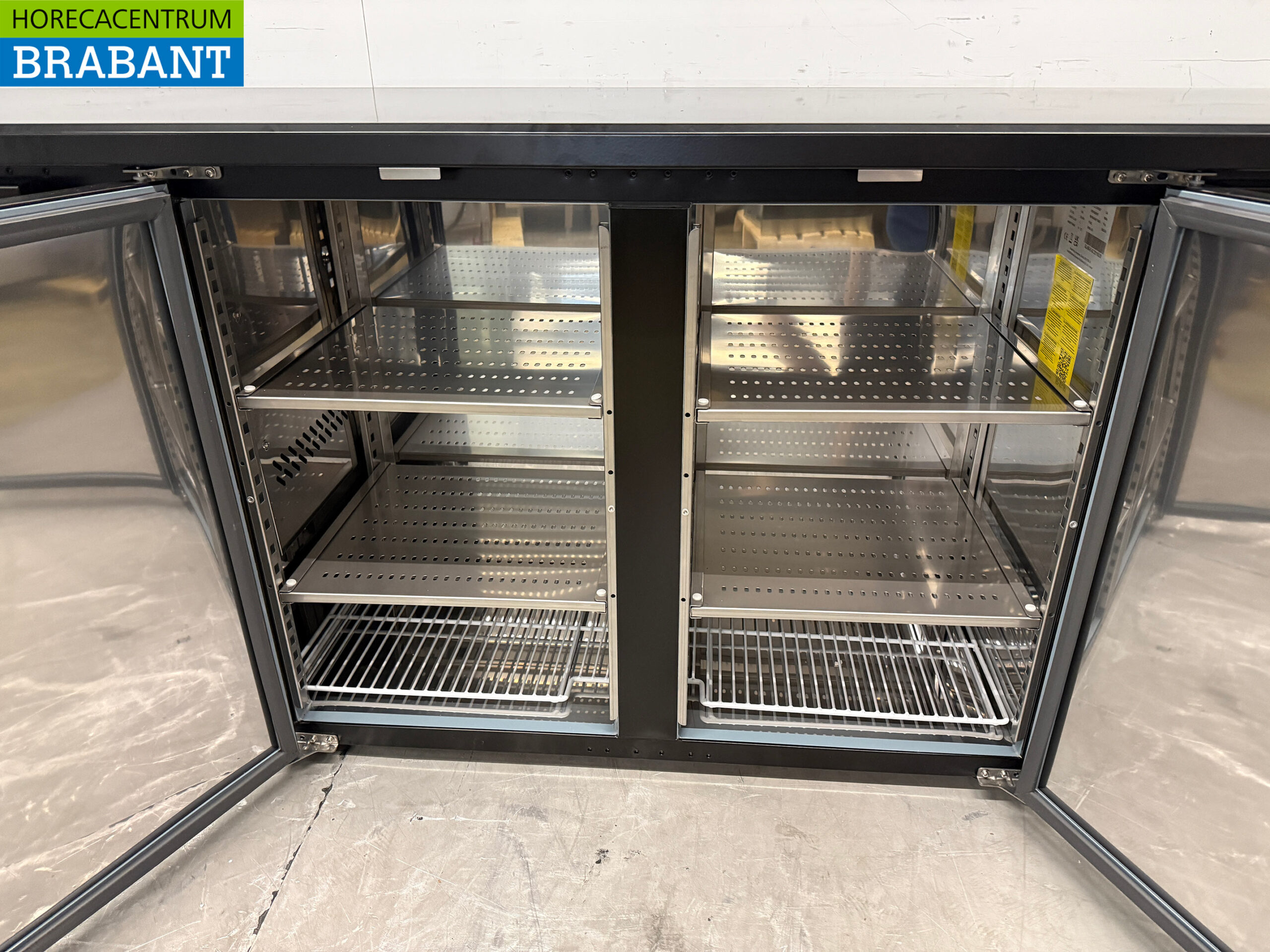 Polar Bar fridge 2 doors and 4 drawers 254,2 cm 230V Horeca - Image 5