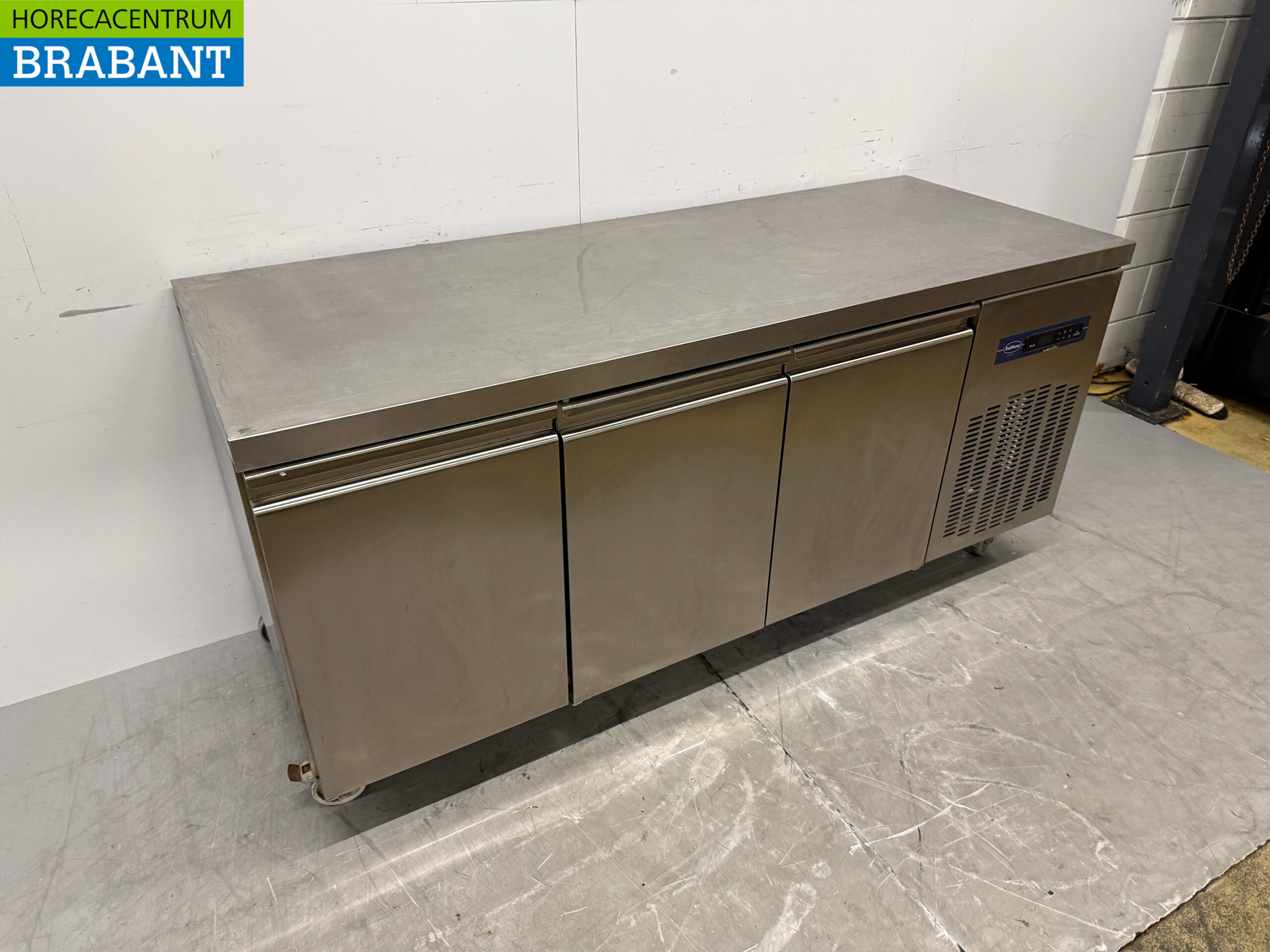 Stainless steel Rubbens Mobile Freezer Workbench 3 Doors 184.5 cm 230V Horeca - Image 3