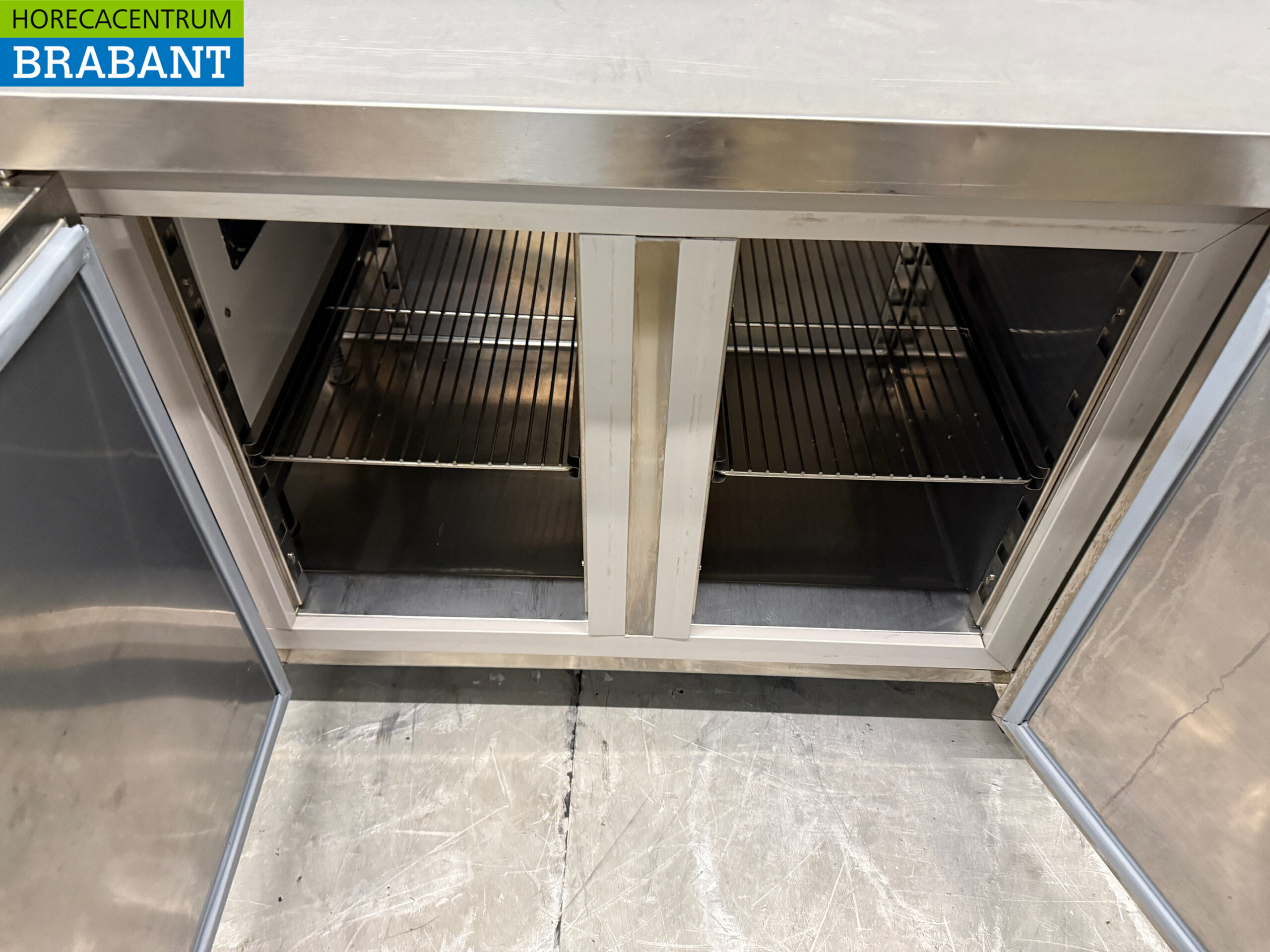 Stainless steel Rubbens Mobile Freezer Workbench 3 Doors 184.5 cm 230V Horeca - Image 4