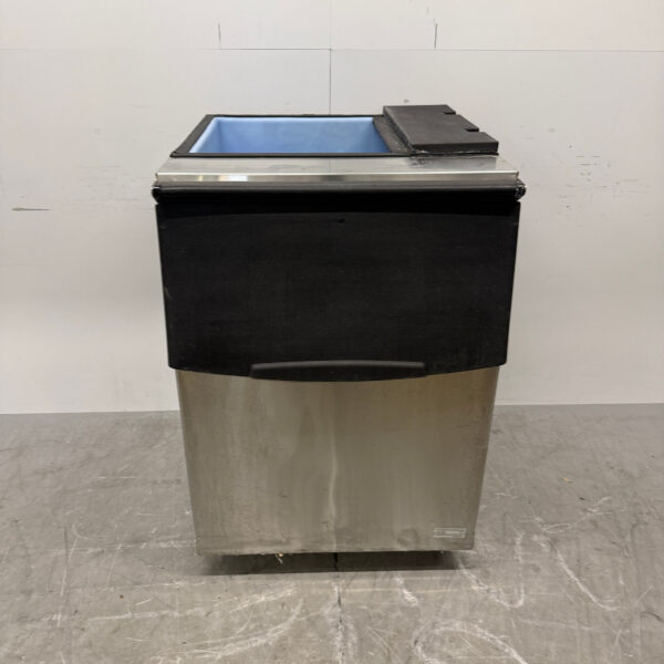 Stainless steel Hoshizaki ice storage bunker 217 kilos Catering