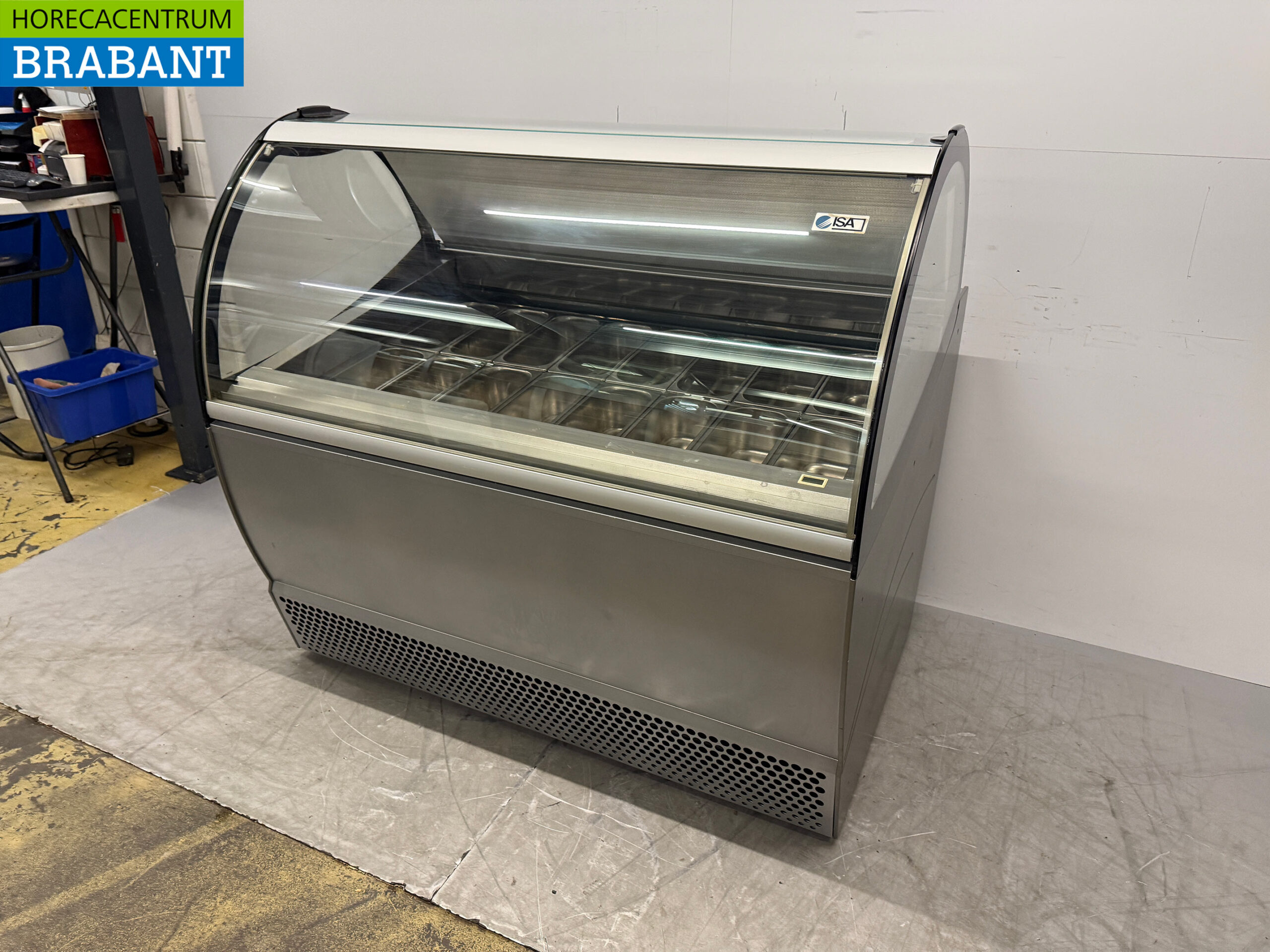 ISA Scoop ice cream display case Ice cream display case 16 x 5 liter container 150,5 cm 230V Horeca - Image 3