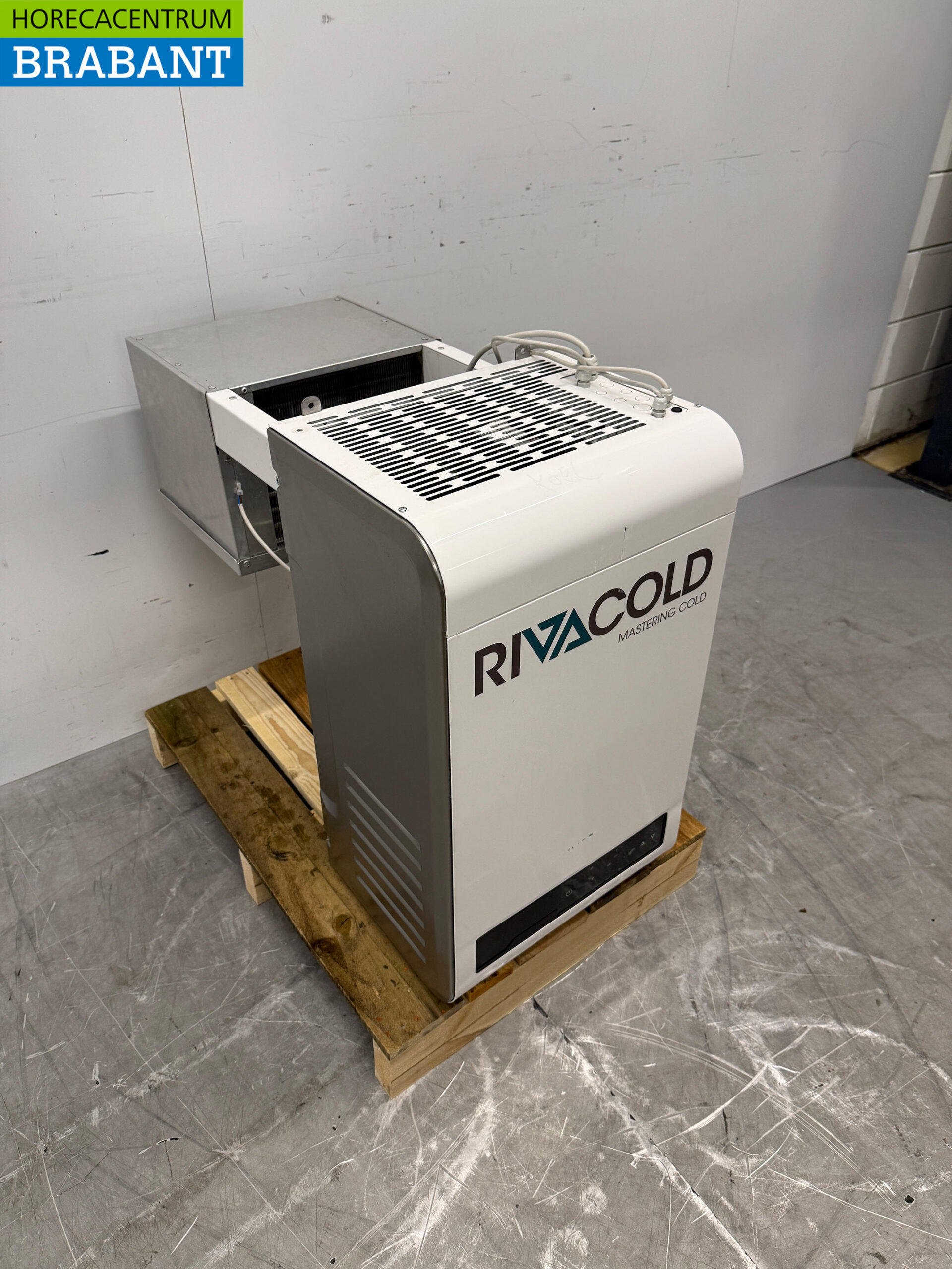 Stainless steel Rivacold Freezer Unit Freezer Unit Plug-in Monoblock Wall Unit 7.4 m3 400V Horeca - Image 3