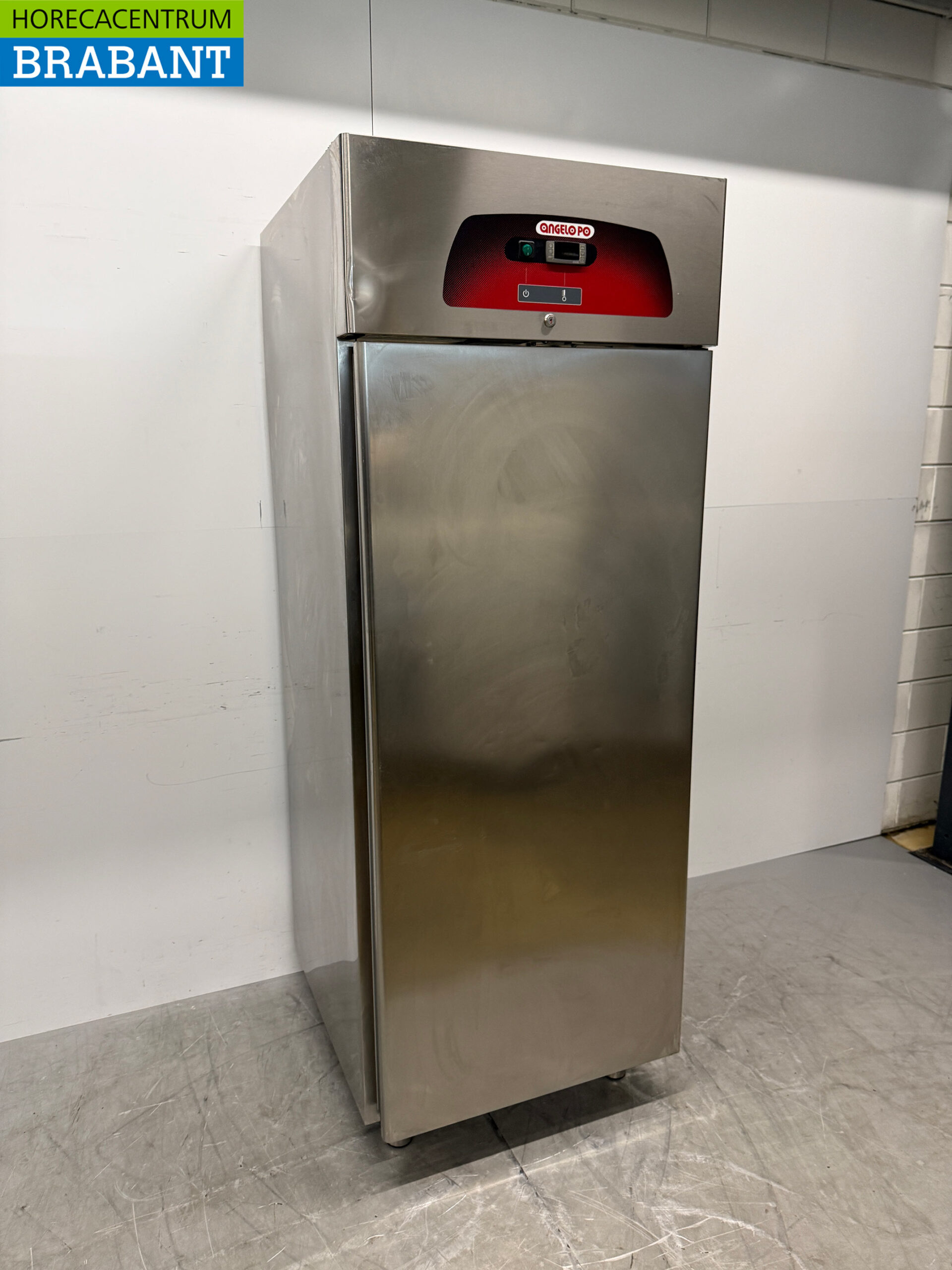 Stainless steel Angelo Po Freezer 600 liters 230V Catering - Image 3