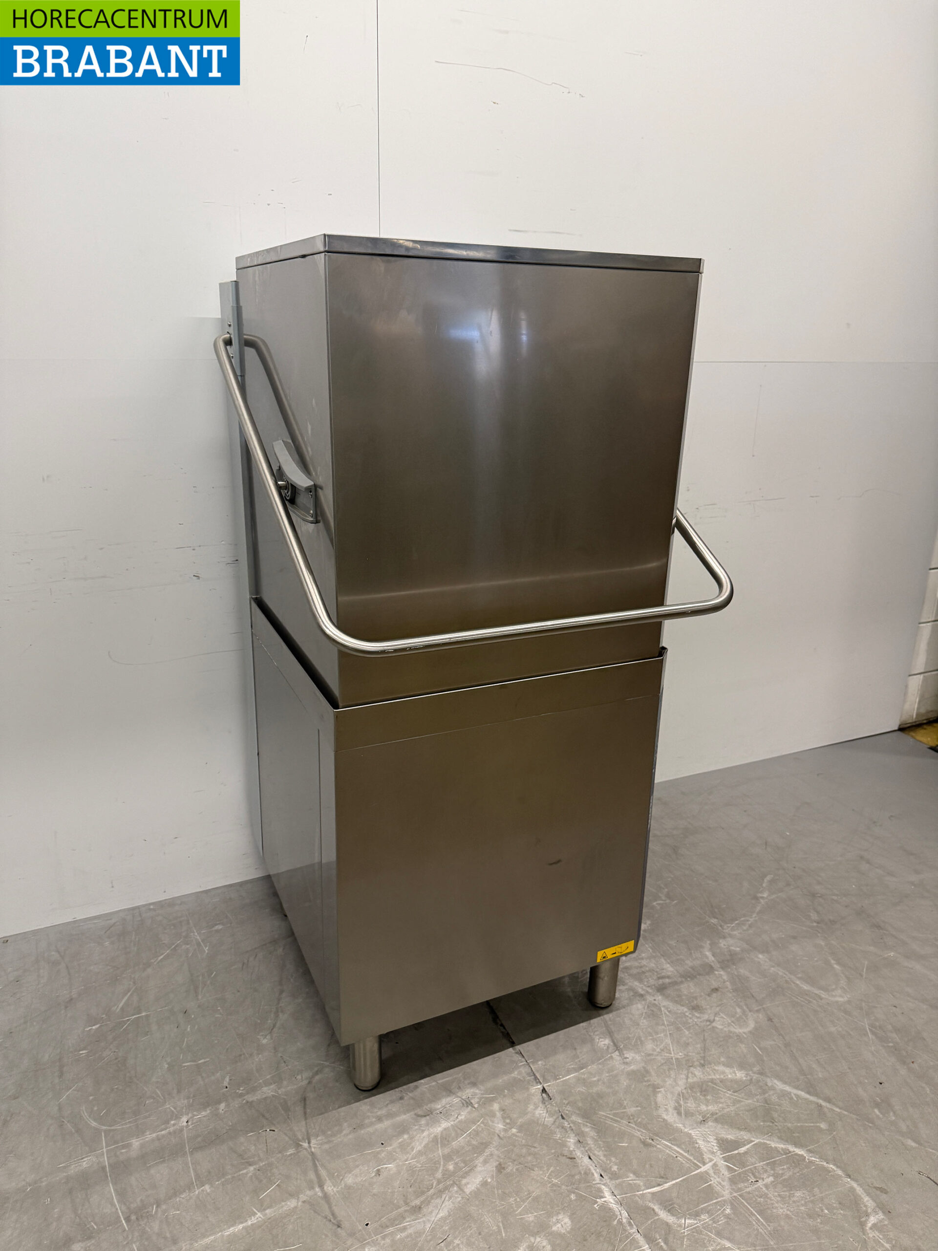Stainless steel Zanussi Sliding dishwasher 400V Catering - Image 3