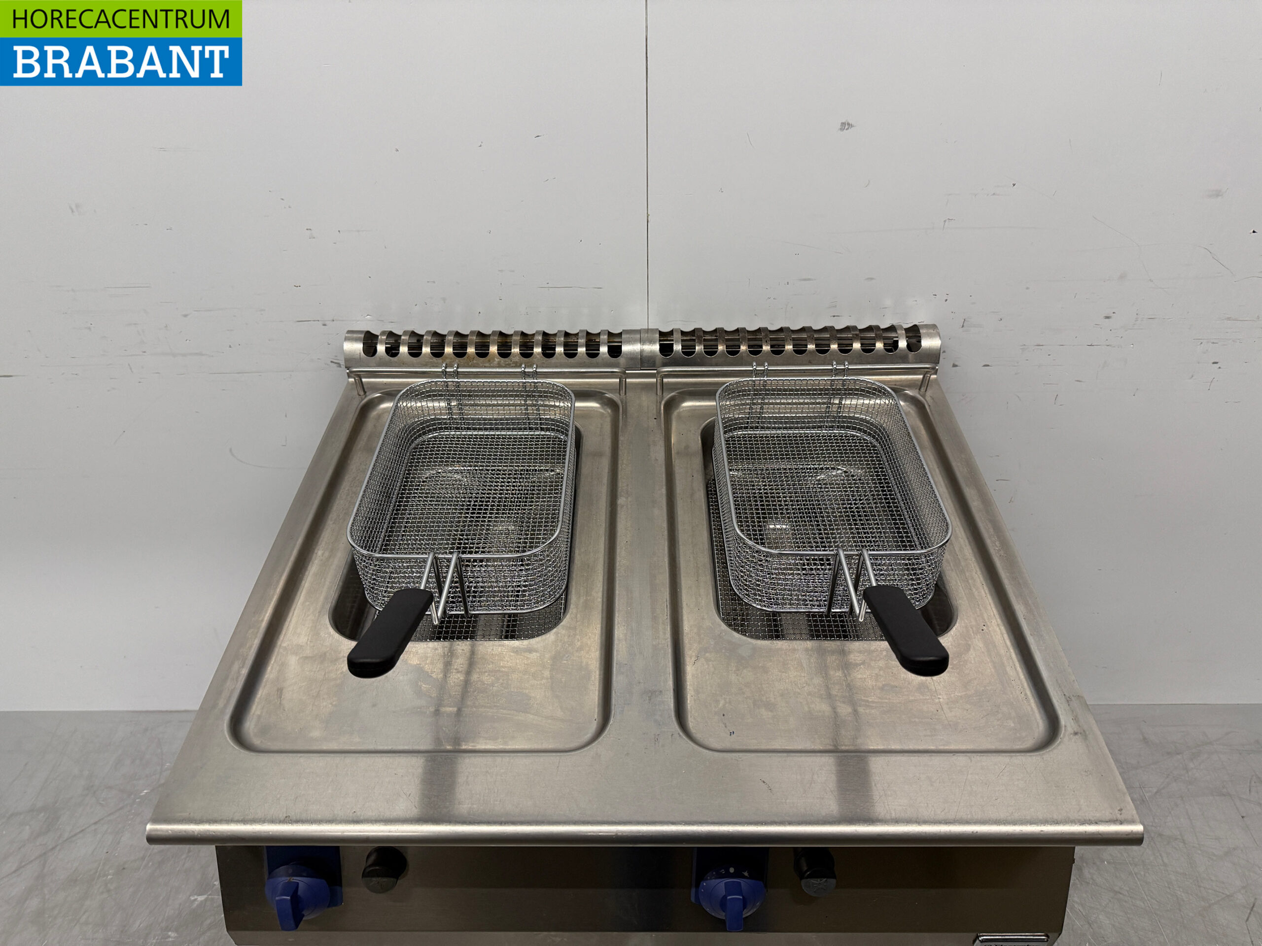 Stainless steel Electrolux Double Fryer 2 x 7 liter GAS Catering - Image 4