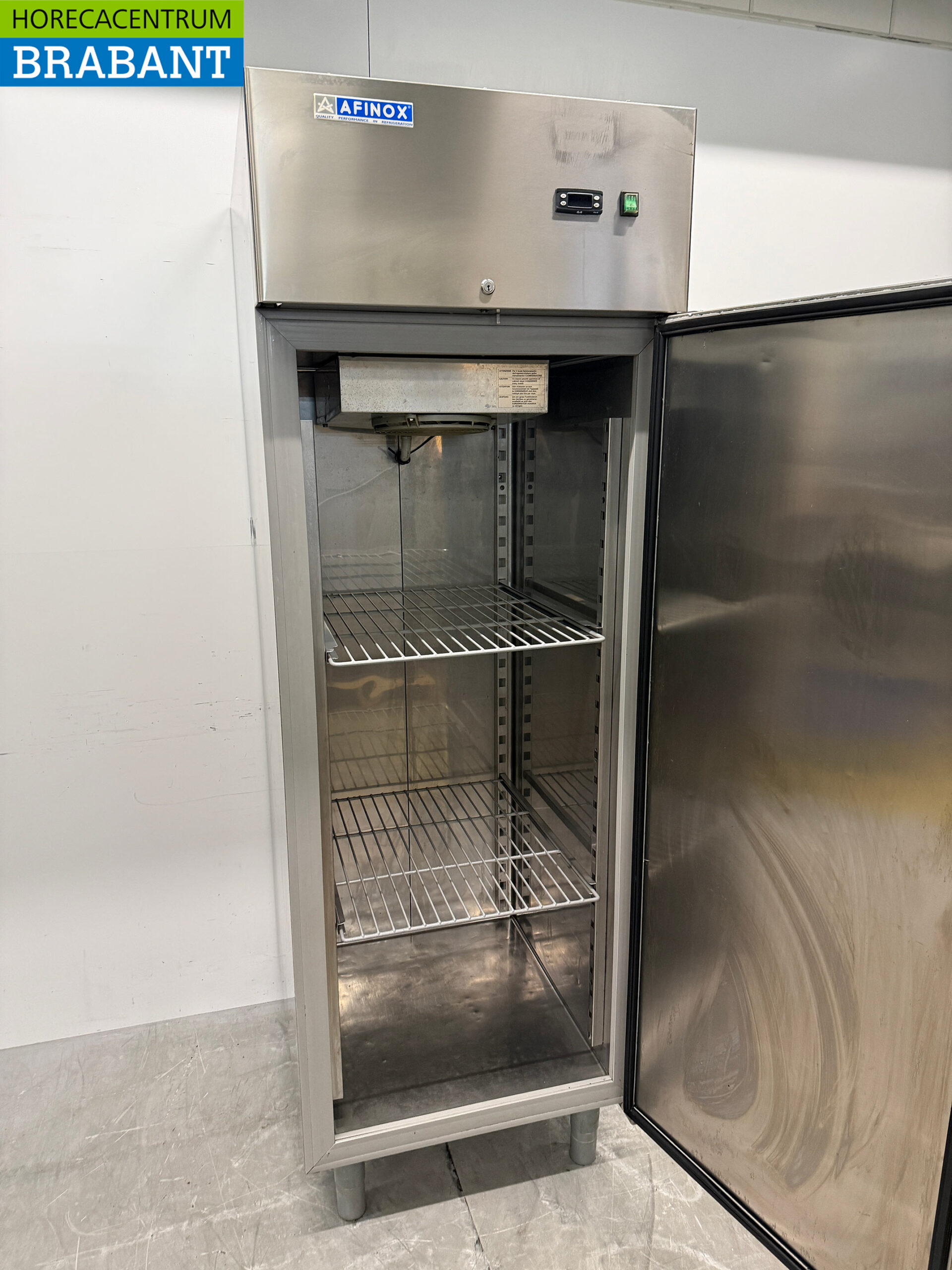 Stainless steel Afinox Refrigeration 700 liters 230V Horeca - Image 4