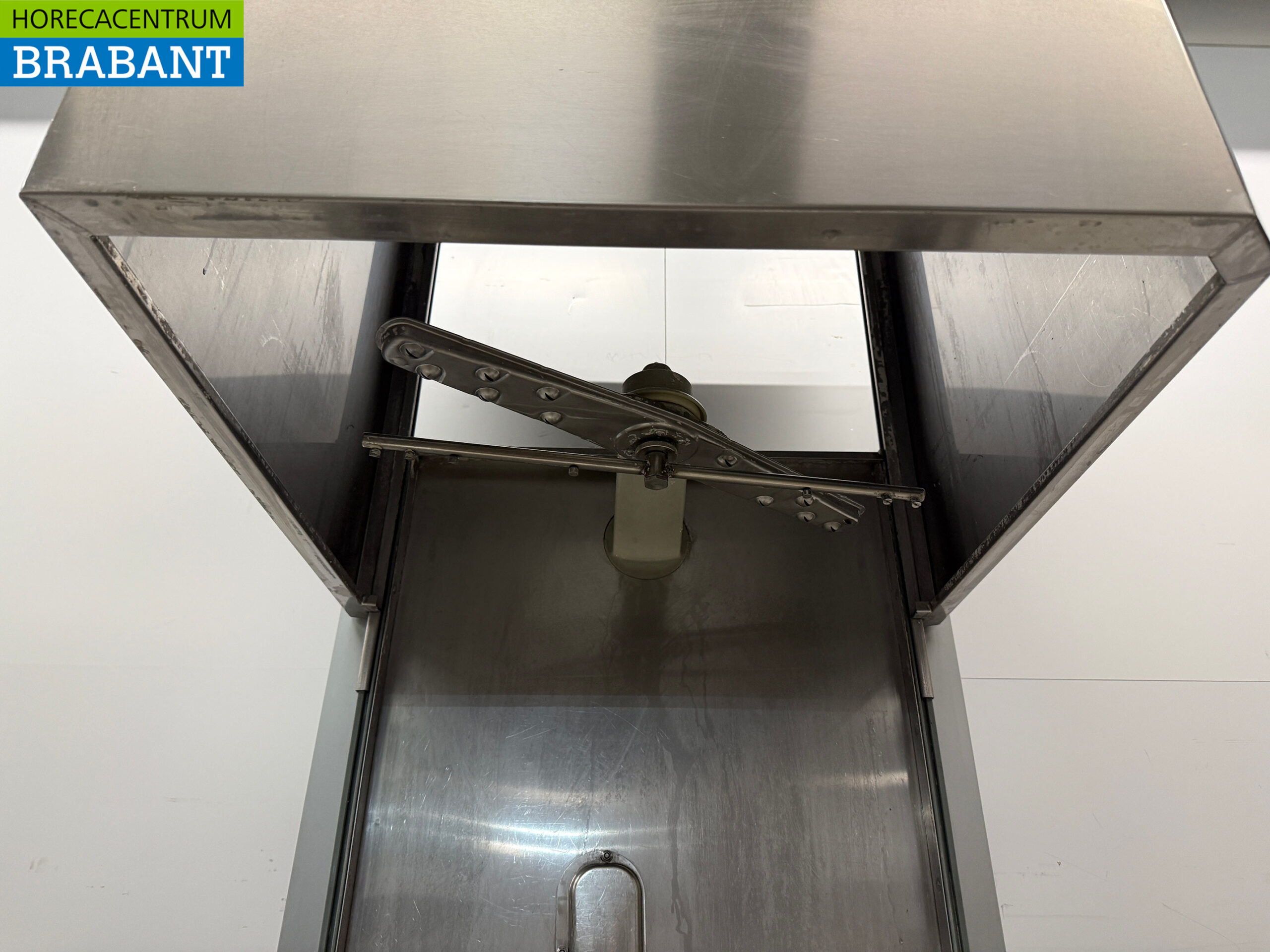 Stainless steel Zanussi HHT8 Sliding dishwasher 400V Catering - Image 5