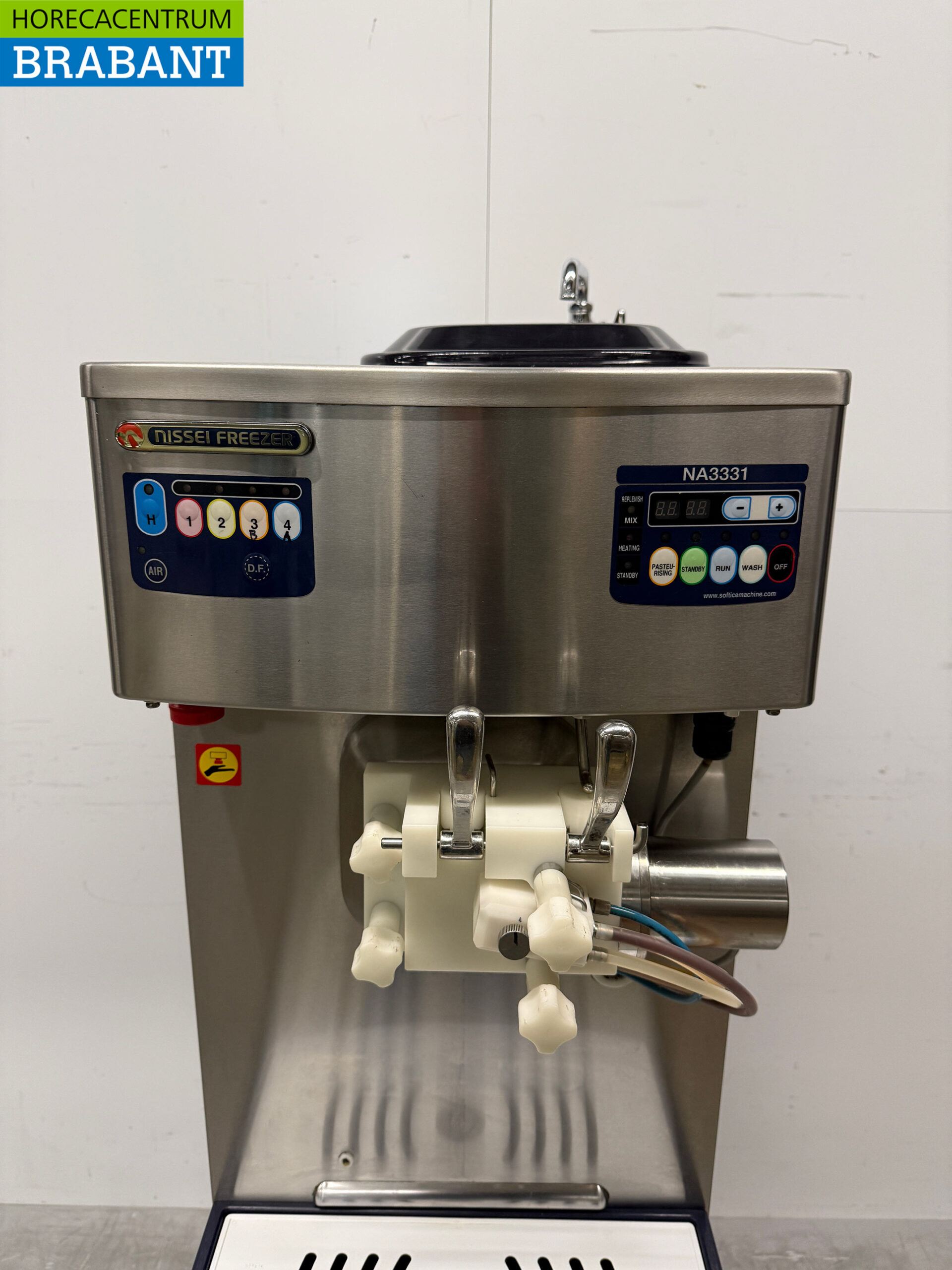 Stainless steel Nissei NA3331 Soft ice cream machine with milkshake function 400V Catering - Image 4
