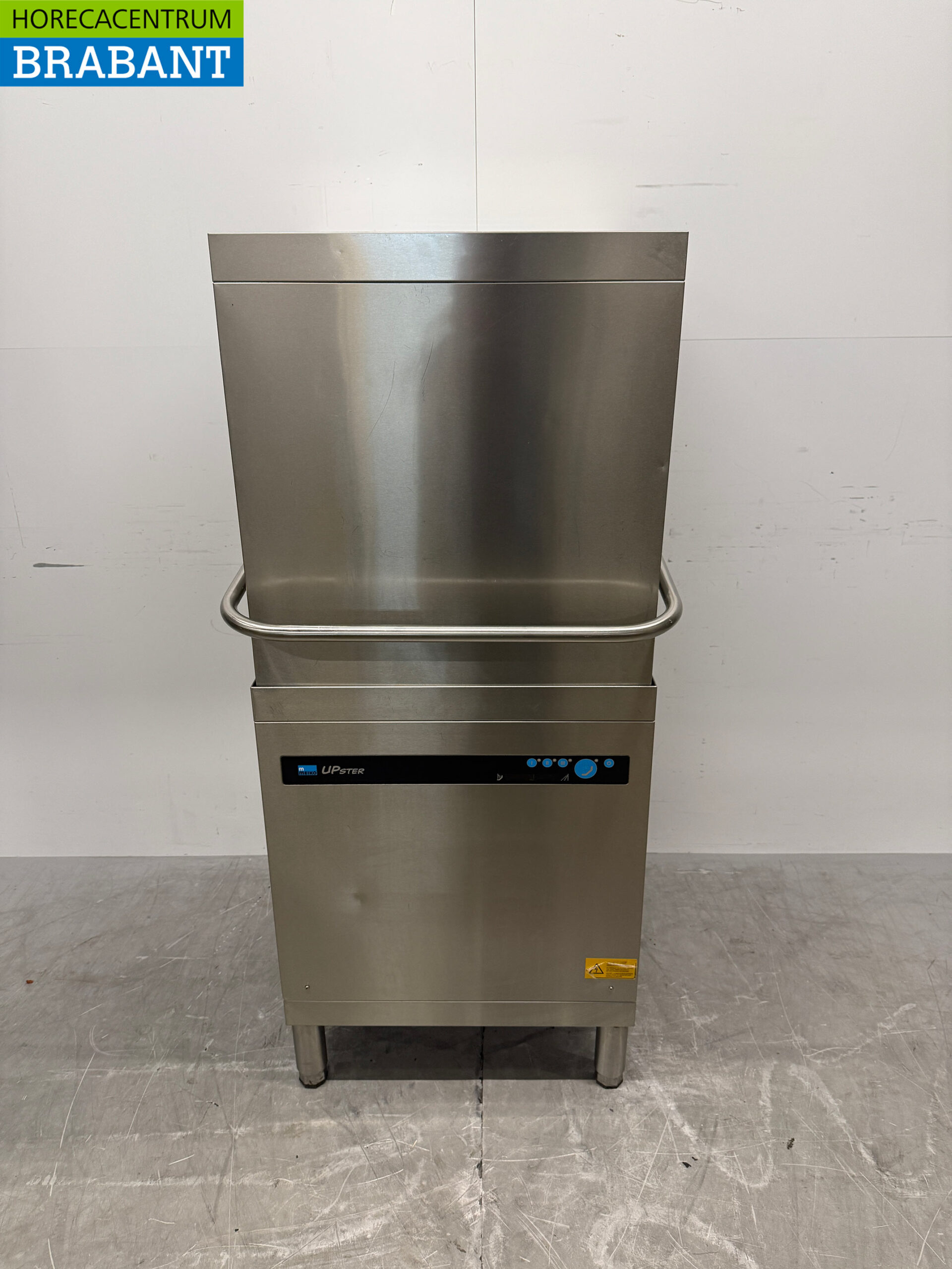 Stainless steel Meiko Sliding dishwasher with drain pump 400V Catering
