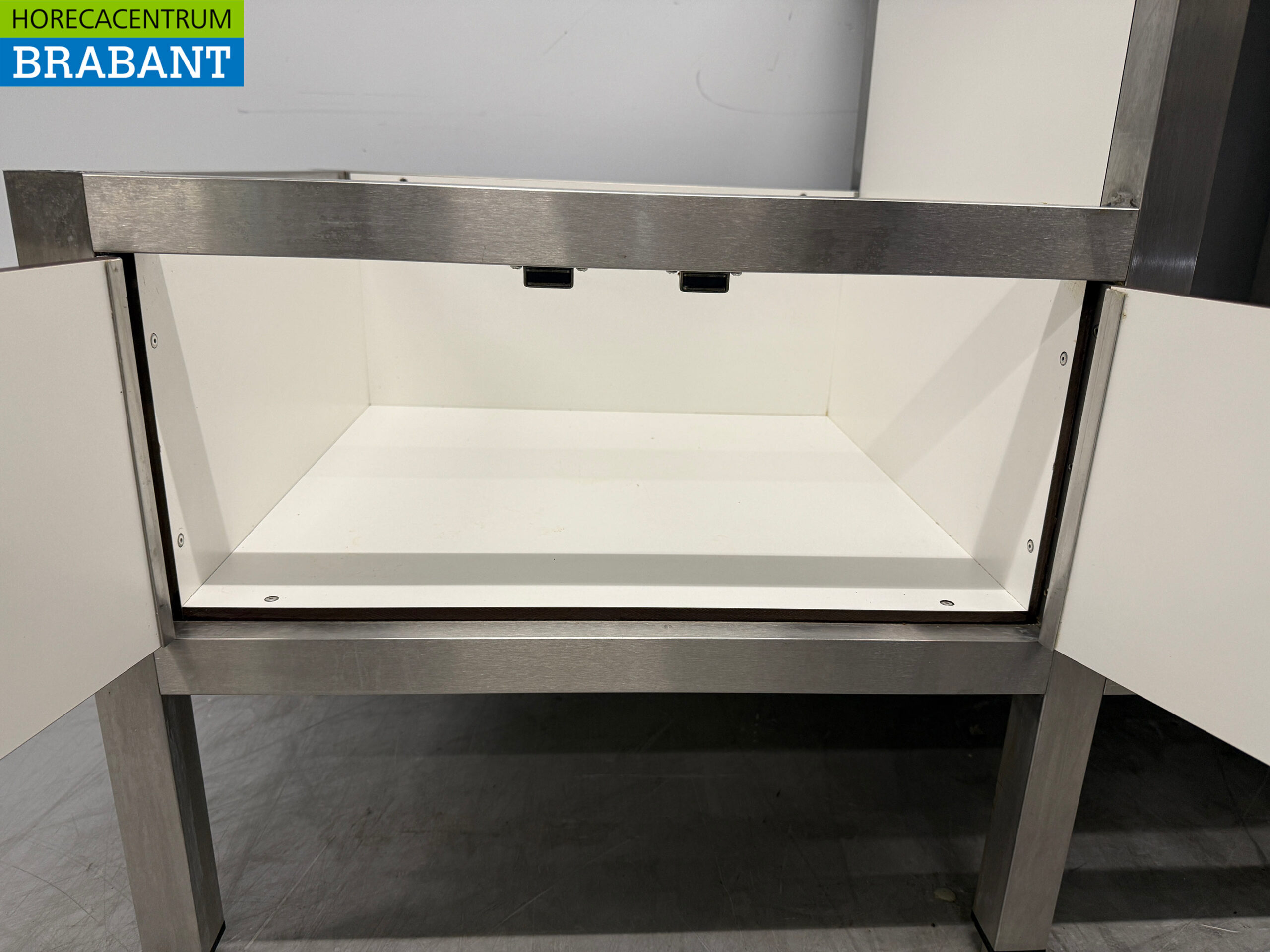 Stainless Steel Work Cabinet with 4 Doors 196.5 x 70 x 89 cm GAS Catering - Image 5