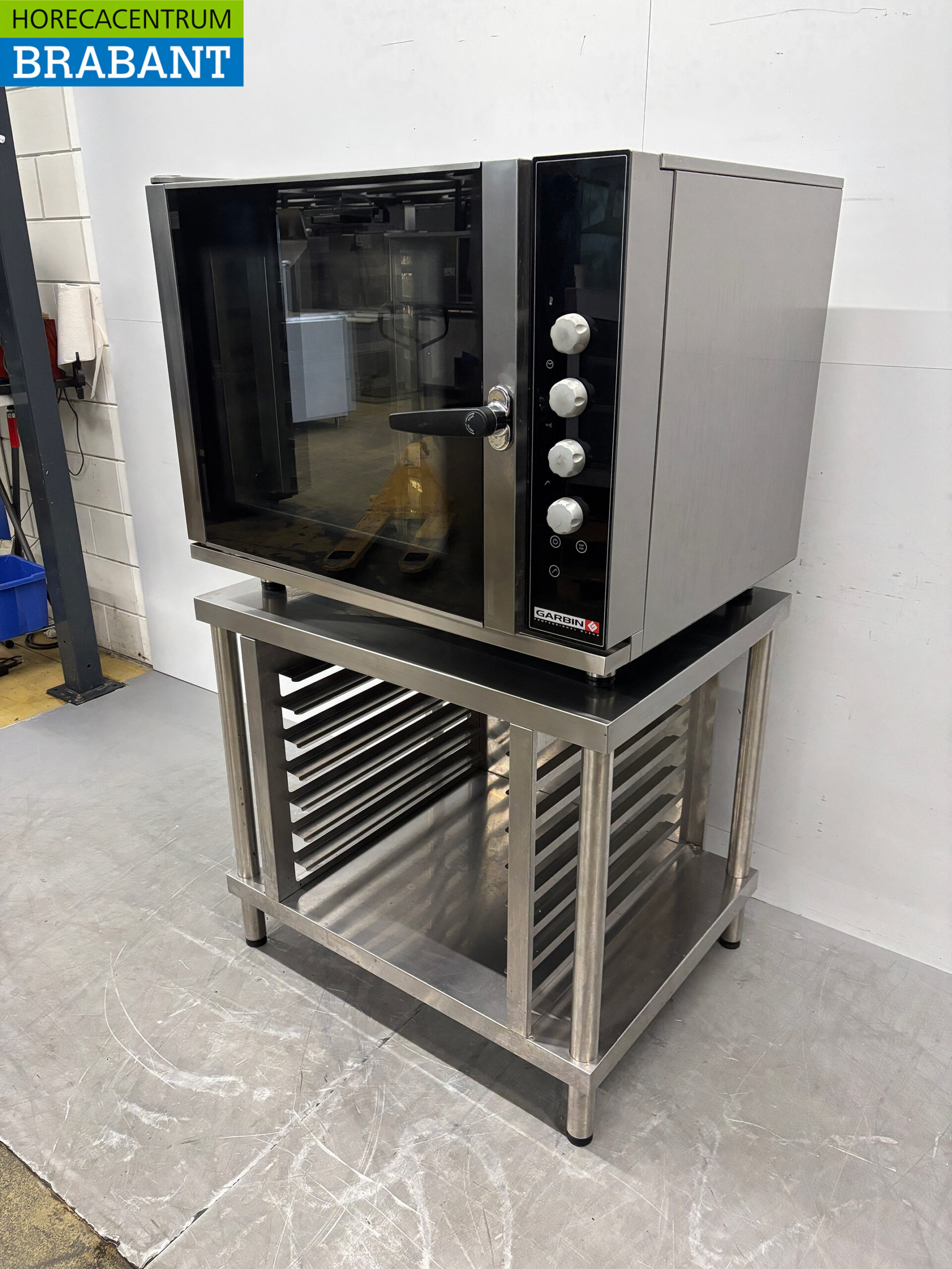 Stainless Steel Garbin Convection Oven with Moisture Injection and Stand, 6 x 1/1 G, 400V, Commercial Use - Image 2