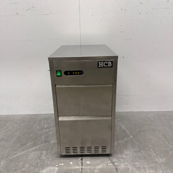 Stainless steel ice cube machine ice cube machine 28 kg p/d 230V Horeca