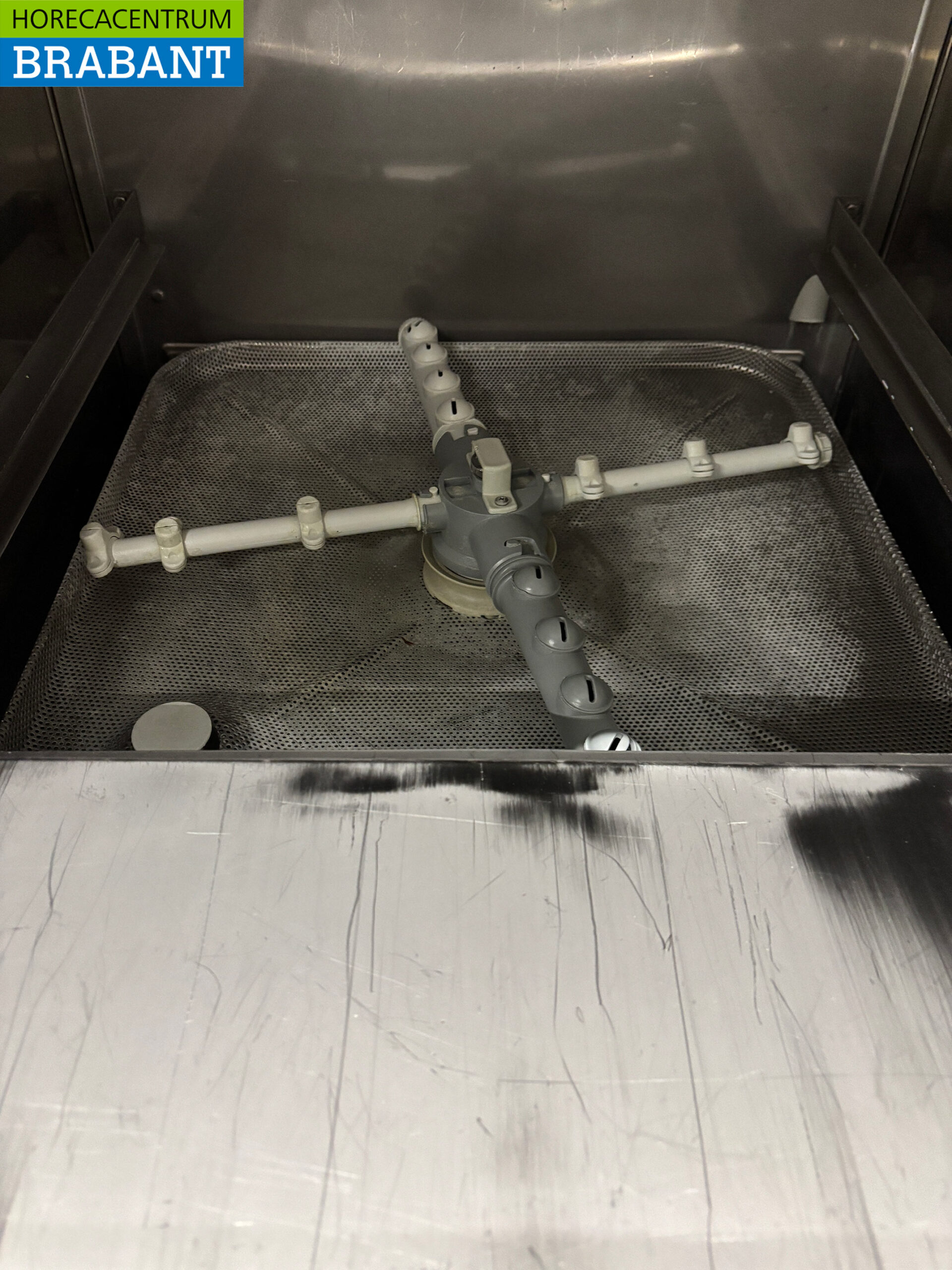 Stainless steel Zanussi Dishwasher with drain pump 230V Horeca - Image 4