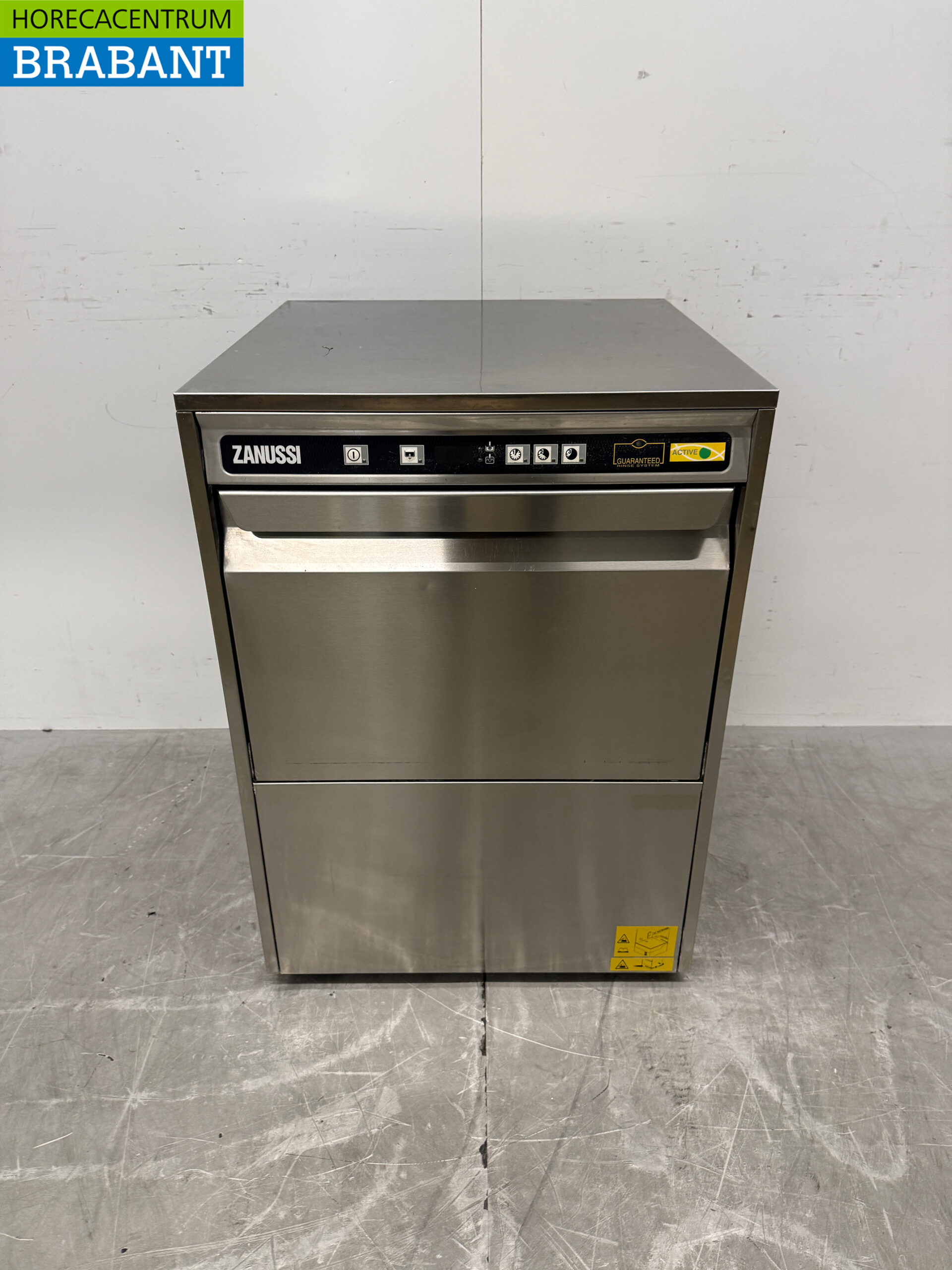 Stainless steel Zanussi Zucai Dishwasher 230V Catering