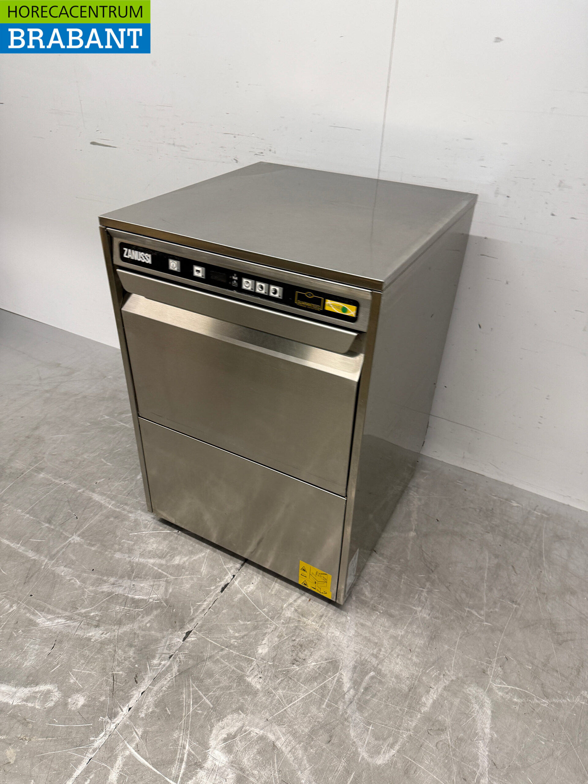 Stainless steel Zanussi Zucai Dishwasher 400V Catering - Image 2