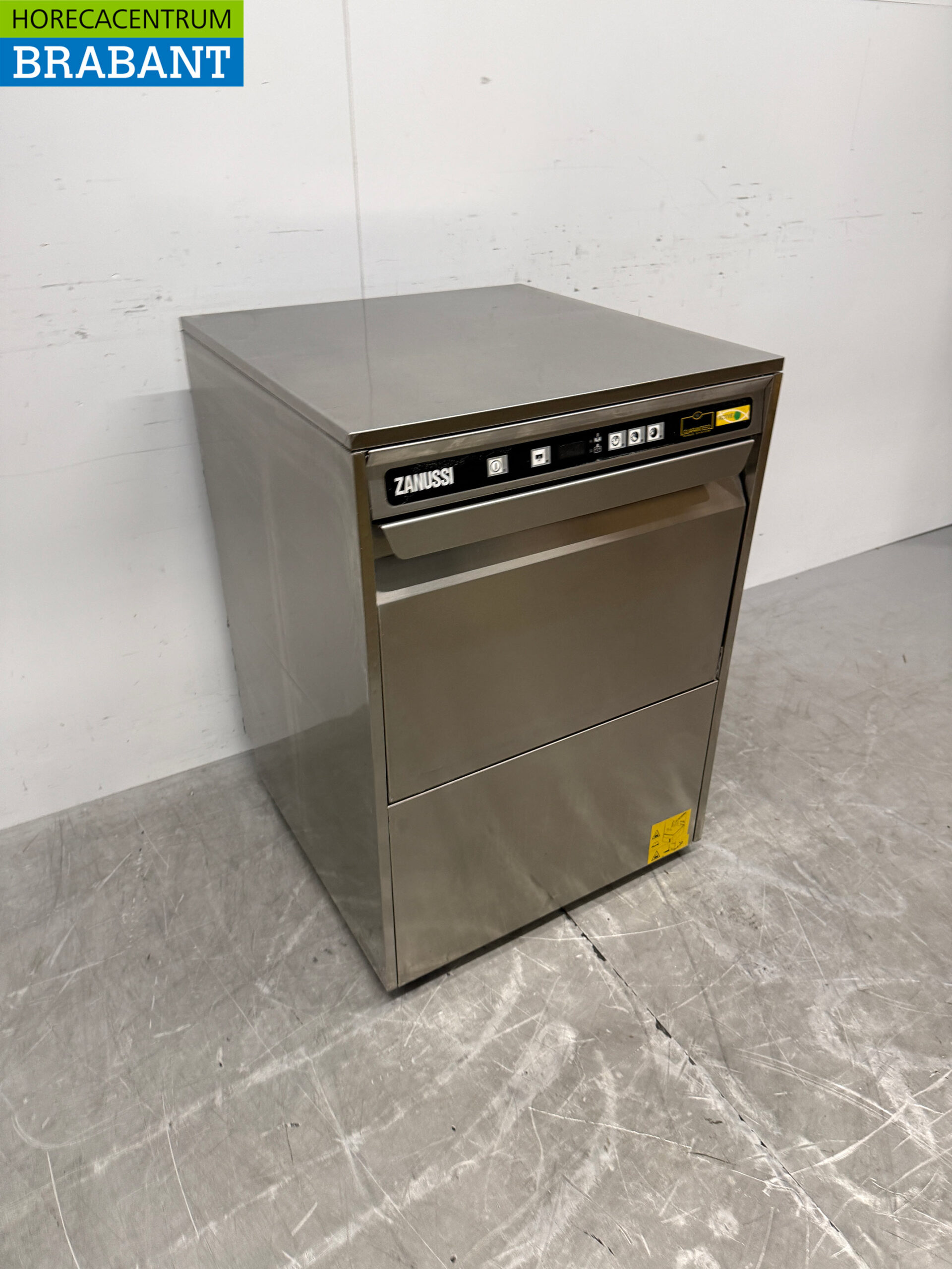 Stainless steel Zanussi Zucai Dishwasher 400V Catering - Image 3