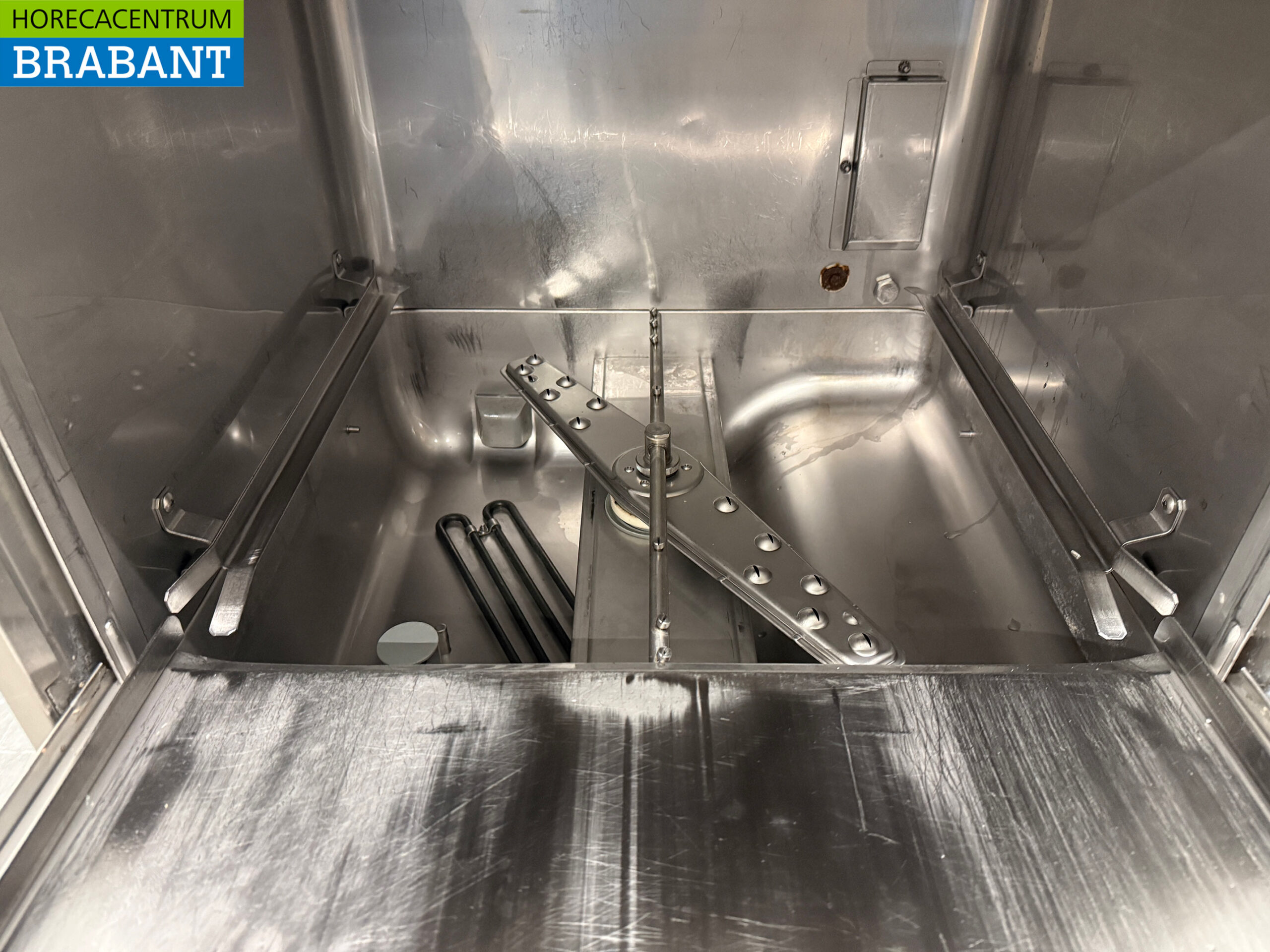 Stainless steel Zanussi Zucai Dishwasher 400V Catering - Image 4