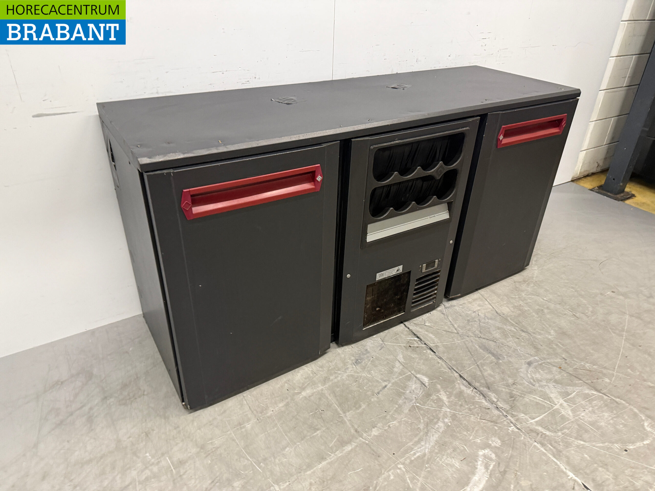 Gamko Beverage Cooler with Bottle Rack, 2 Doors, 167 cm, 230V, Food Service - Image 3