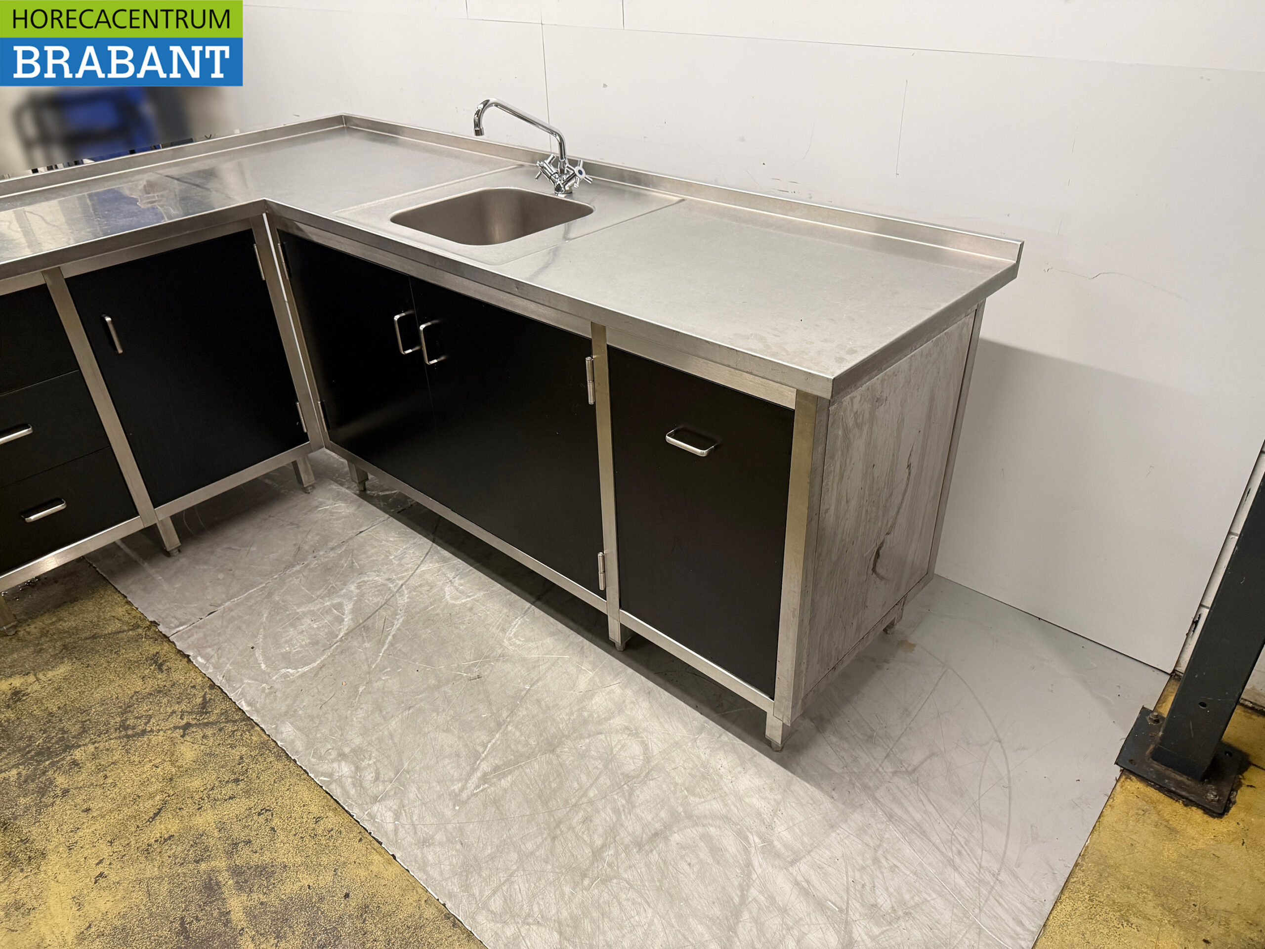 Stainless Steel Sink with Hinged Doors and Drawers, 245 x 170 x 95 cm, Food Service - Image 2