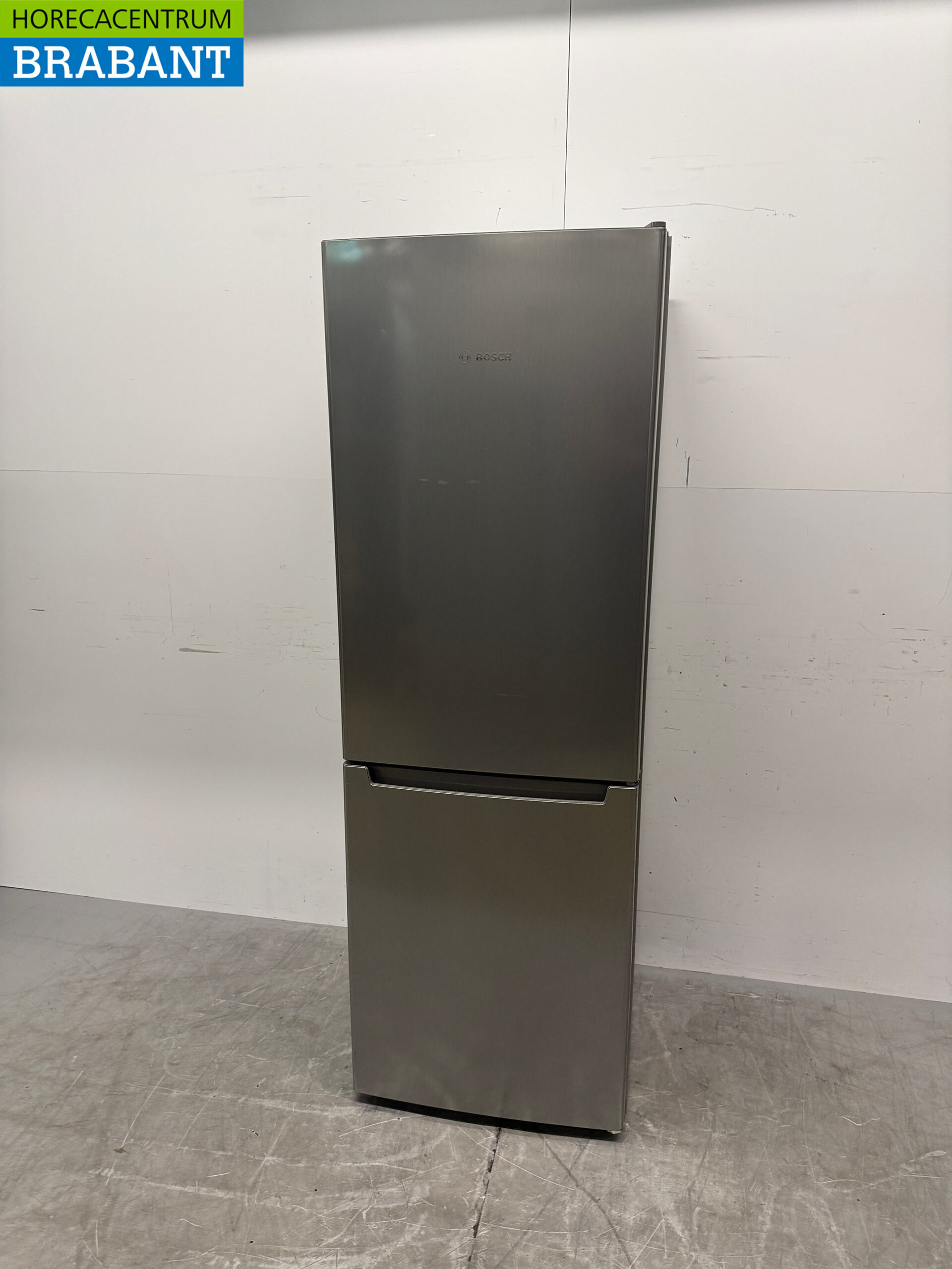 Bosch 306-liter Refrigerator-Freezer Combination, 230V, Commercial Use